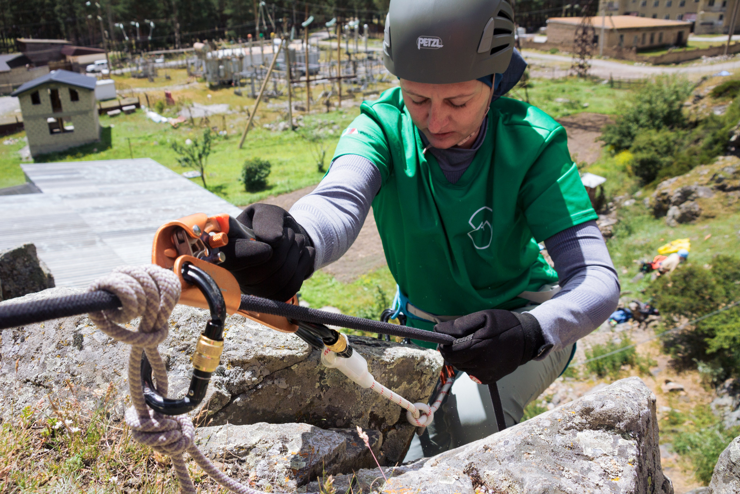 Тренировка на скалах в альплагере (Пример съемки). Фотограф Котий Даниил