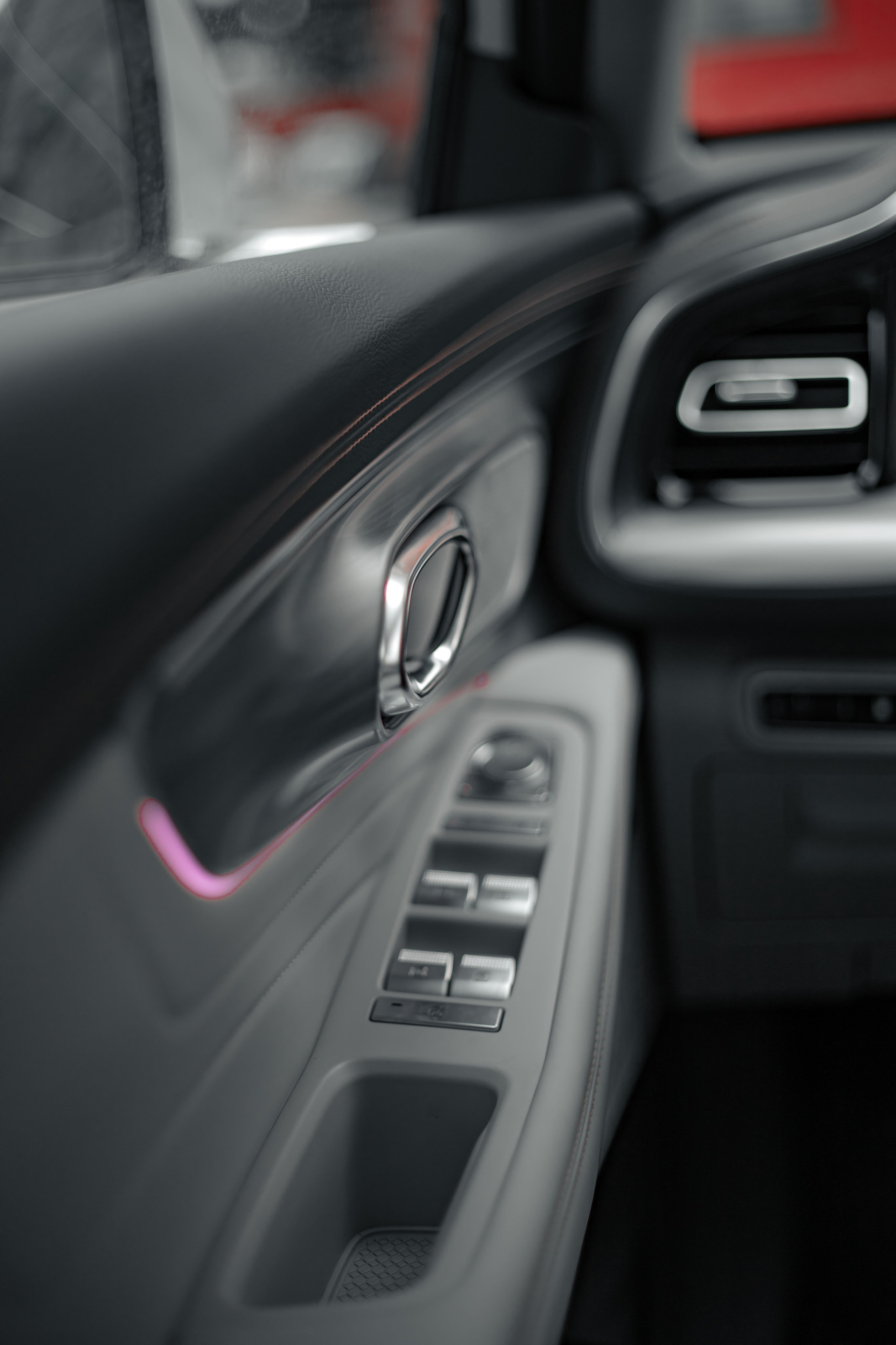 Бизнес съемка для автосалона GAC в городе Ижевск. Бизнес фотограф Ижевск — Назаров Роман