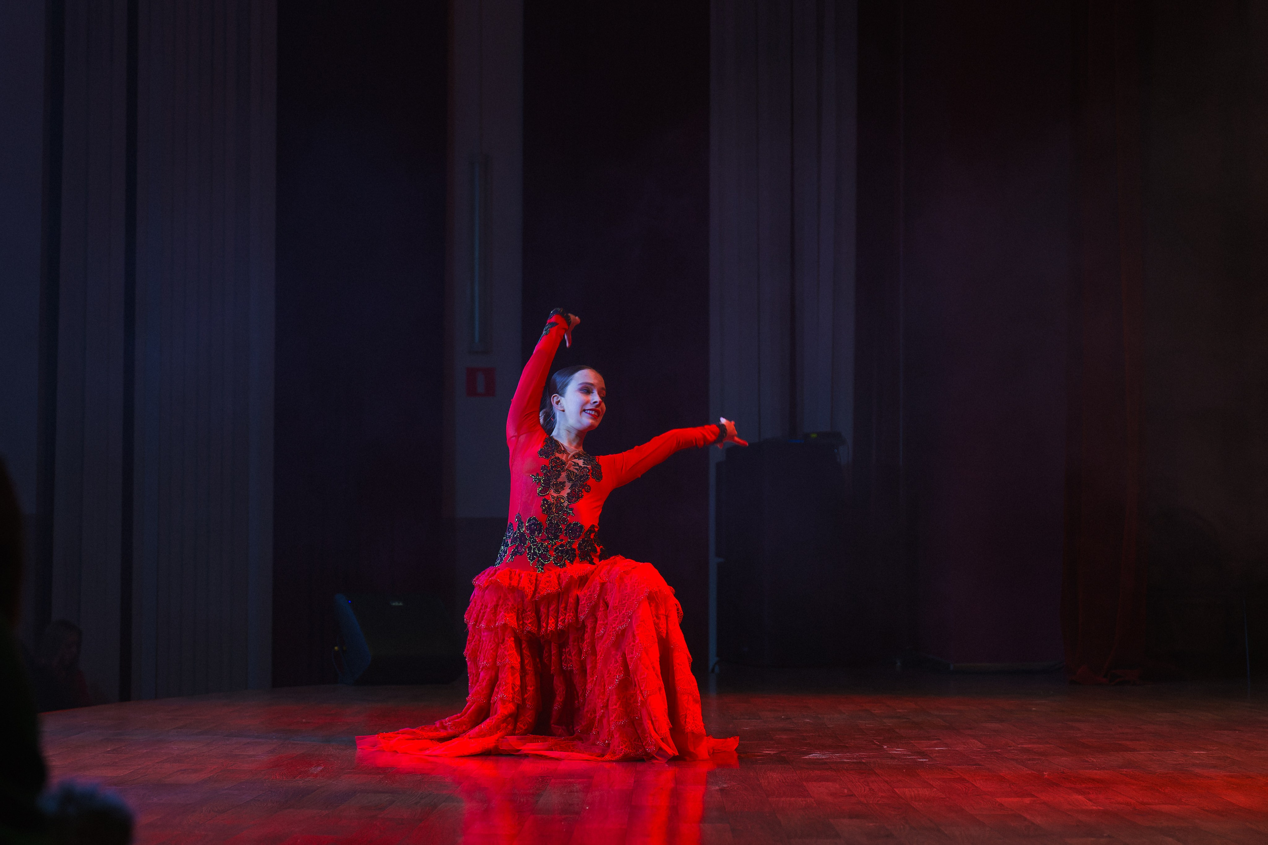 СмолГУ — Зеленое Яблоко — 2023. Танец. KiPPER Gallery — Фотограф