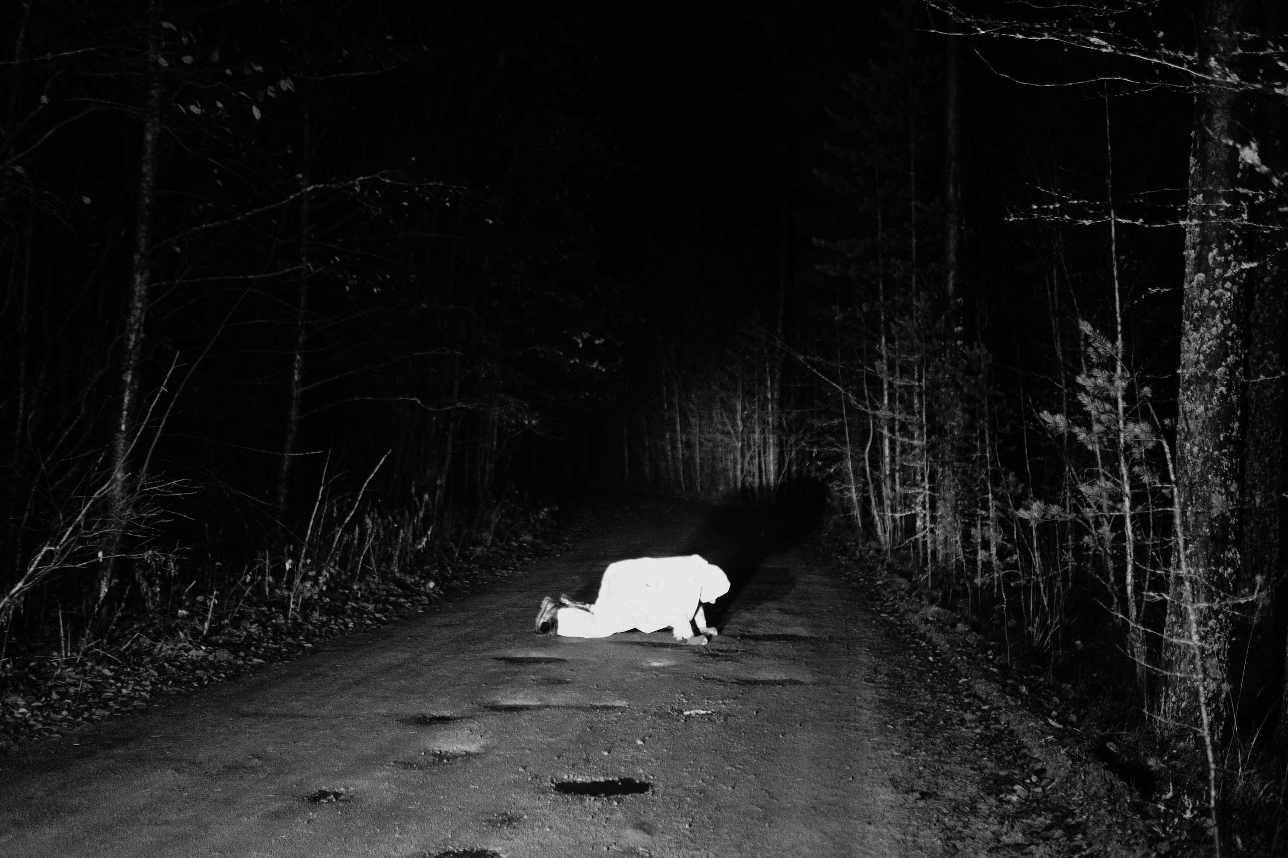 Loweliness. Backstage. @tomrus: Рустам Шагиморданов — фотограф