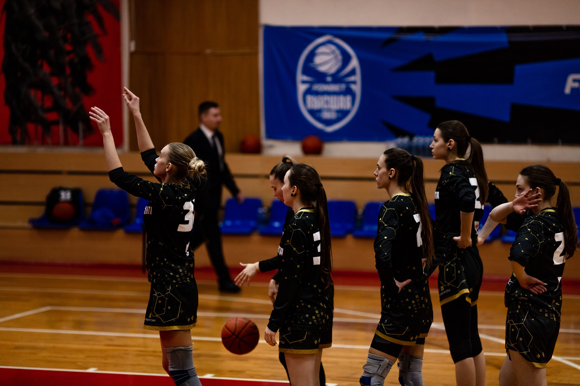 БК Юность — ЧГУ-Атланта / 3 игра. Фотография