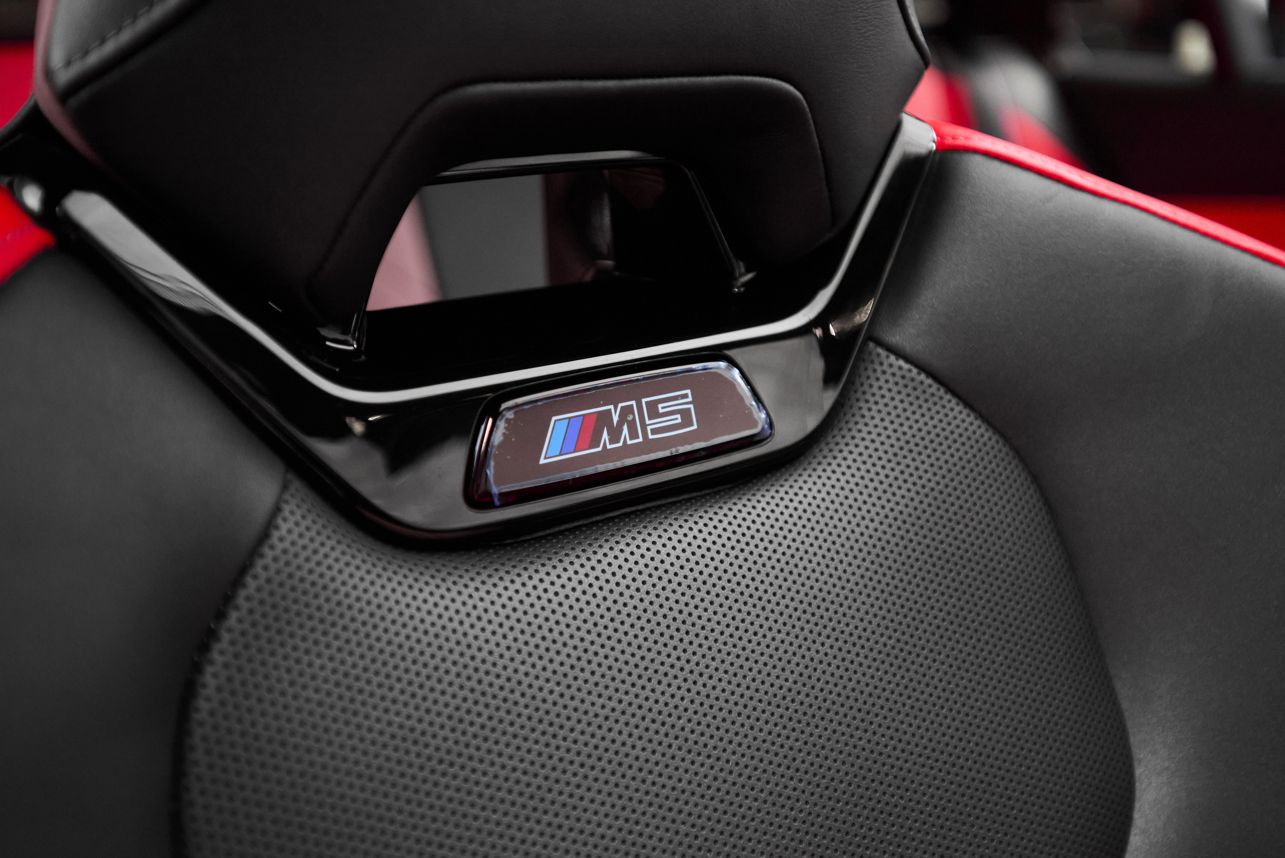 BMW M5 2025. Автомобильный и интерьерный фотограф в Минске Александр Тагаев