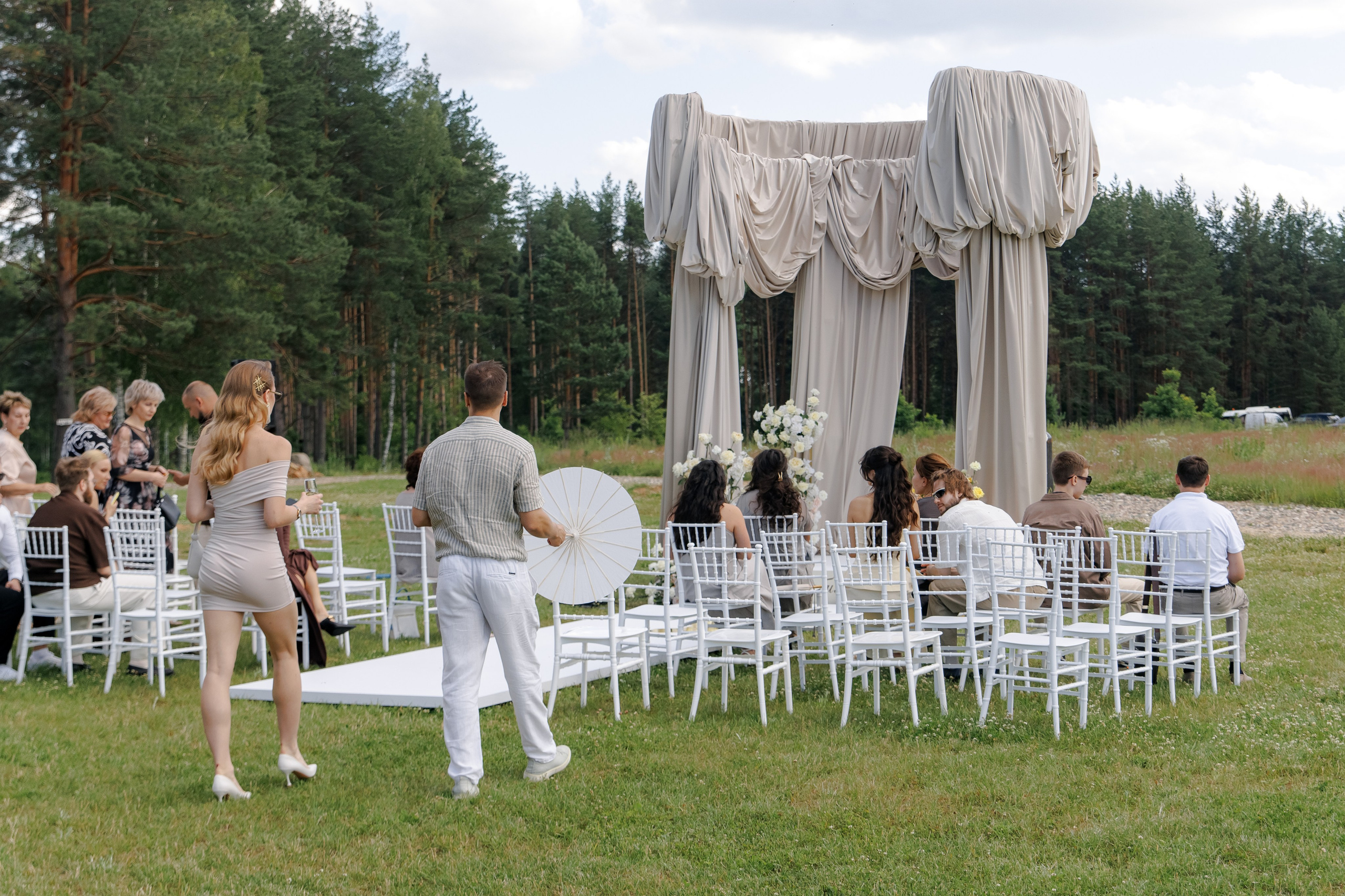 Свадьба в Ярославле — серия парк отель Мазай, фуршет, выездная регистрация, свадьба под открытым небом | Портфолио. Свадебный фотограф в Москве, Ярославле Виталий Квант