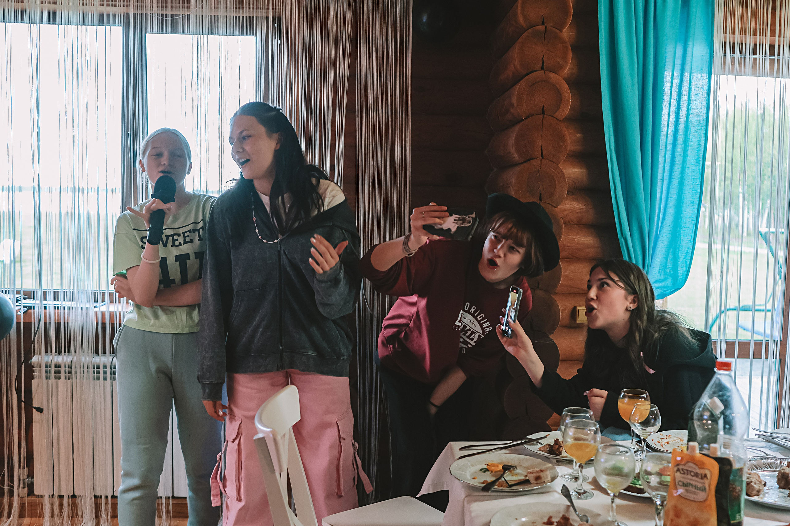 Последний звонок. Семейный фотограф Тюмень, фотограф на роды Салмина Мария