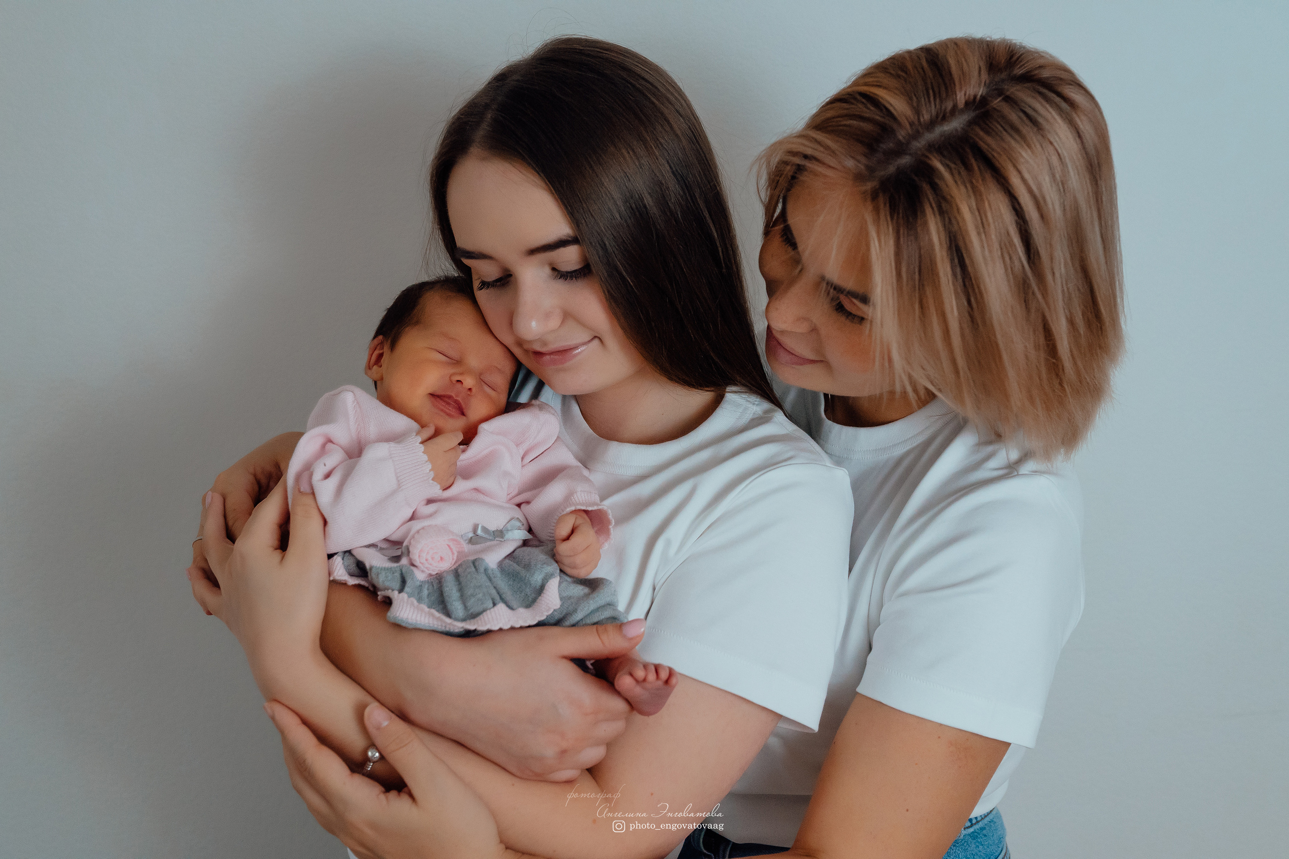 Стефания 16 дней. Фотограф новорожденных в Москве Щелково и МО Ангелина Энговатова