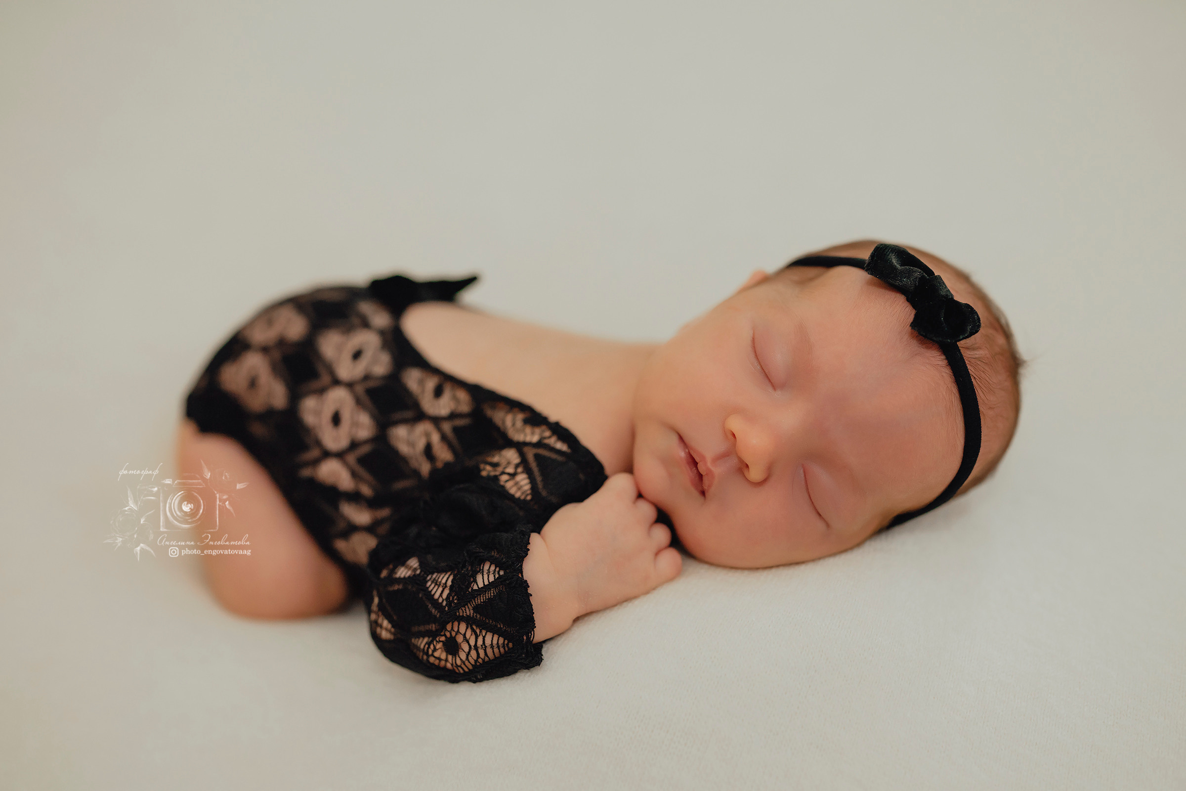 София 16 дней. Фотограф новорожденных в Москве Щелково и МО Ангелина Энговатова