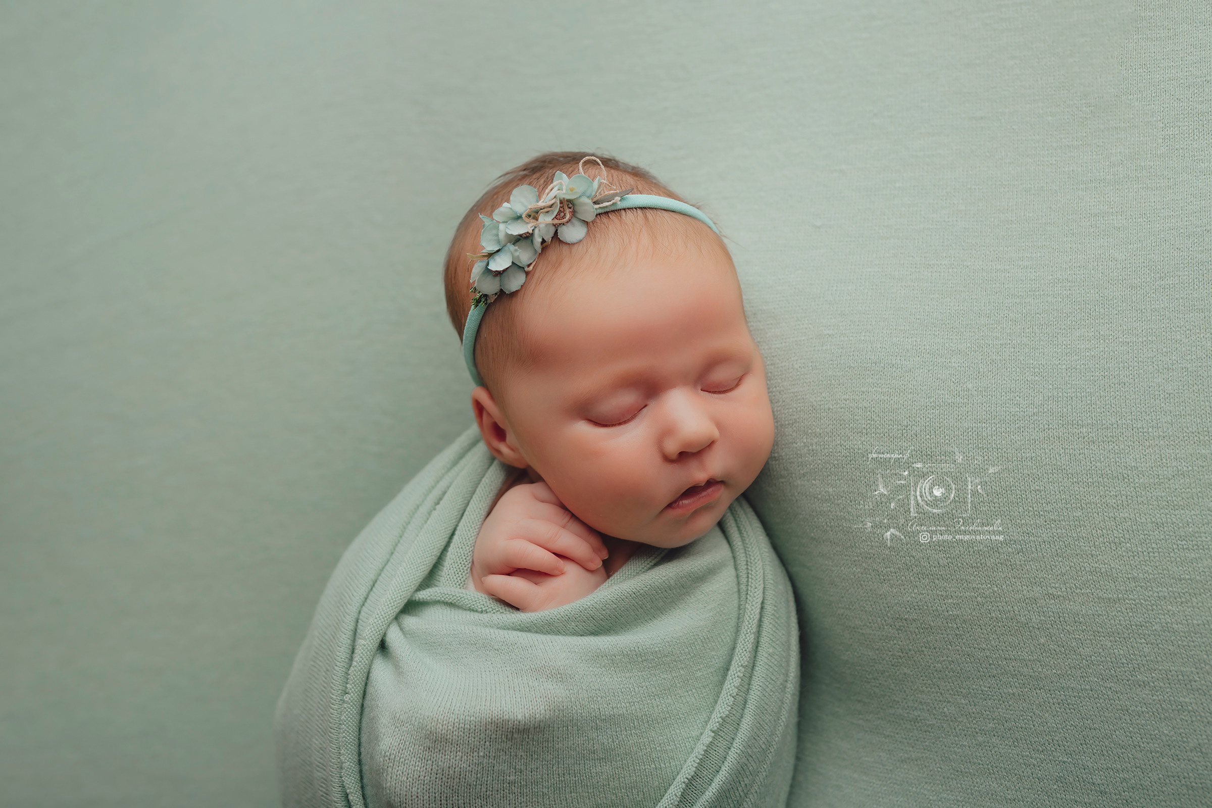 Василиса 22 дня. Фотограф новорожденных в Москве Щелково и МО Ангелина Энговатова