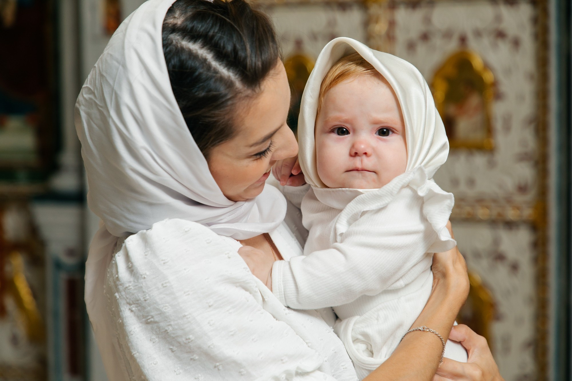 Крещение малышки в Никольском Морском соборе, г. Кронштадт, лучшие храмы для крещения, где крестить в спб, как записаться на крещение, сколько стоит крещение питре, как покреститься спб, фотограф на крещение