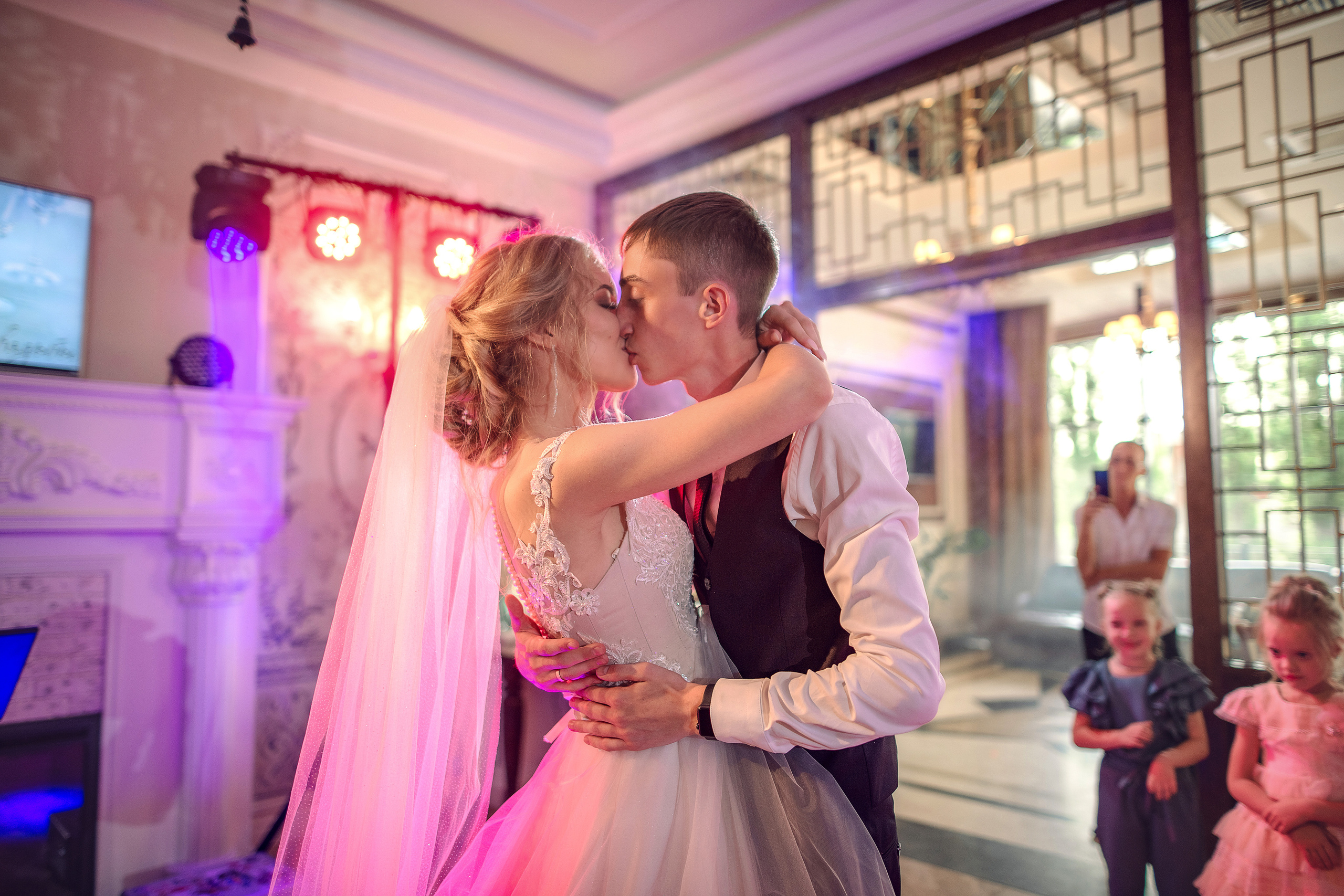 Антон и Алина Жировы. Фотограф Андрей Чеботок (Белгород, Курск, Воронеж, Старый Оскол)