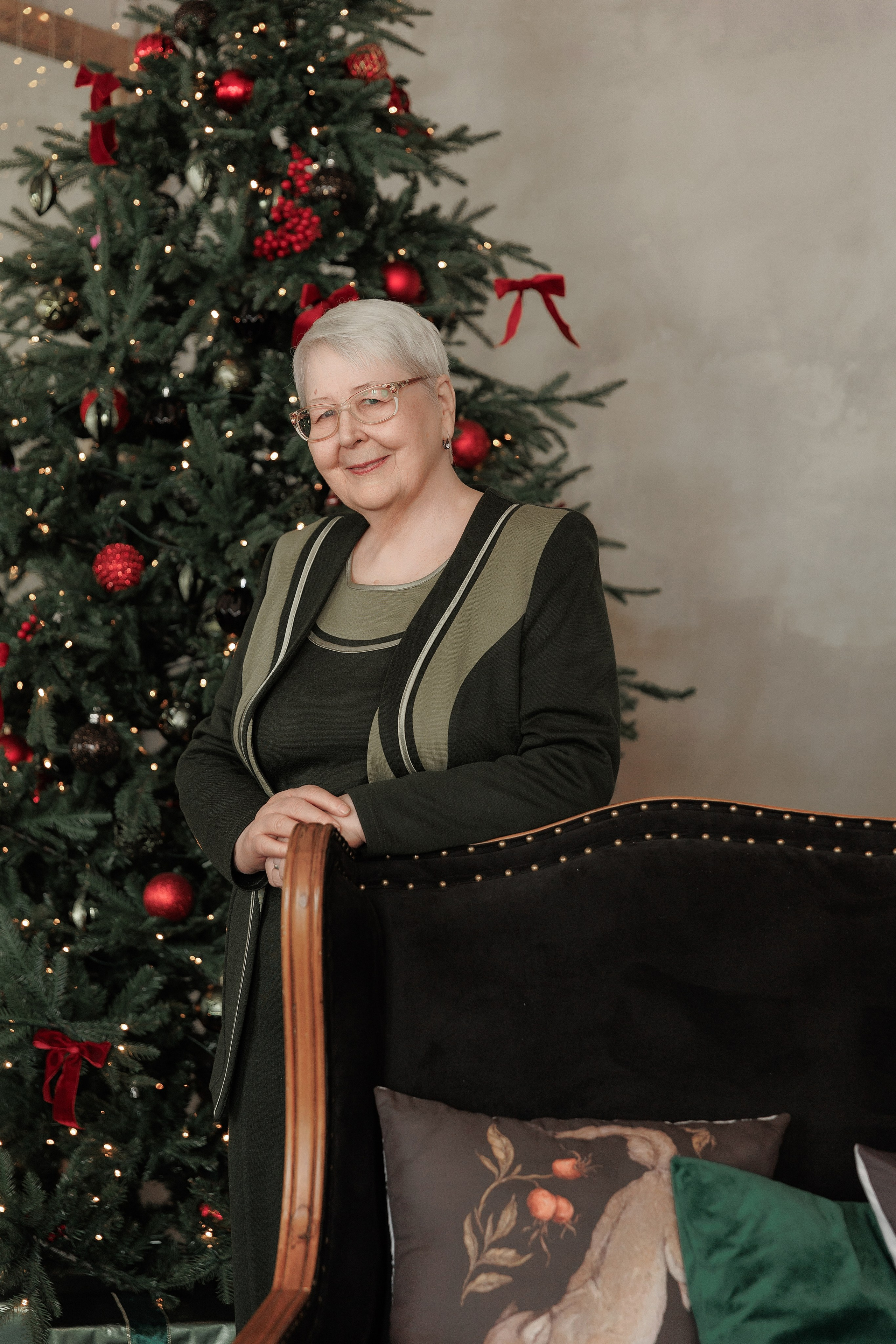 Лера с семьей. Фотограф женского портрета, беременности и материнства Харькова Елена