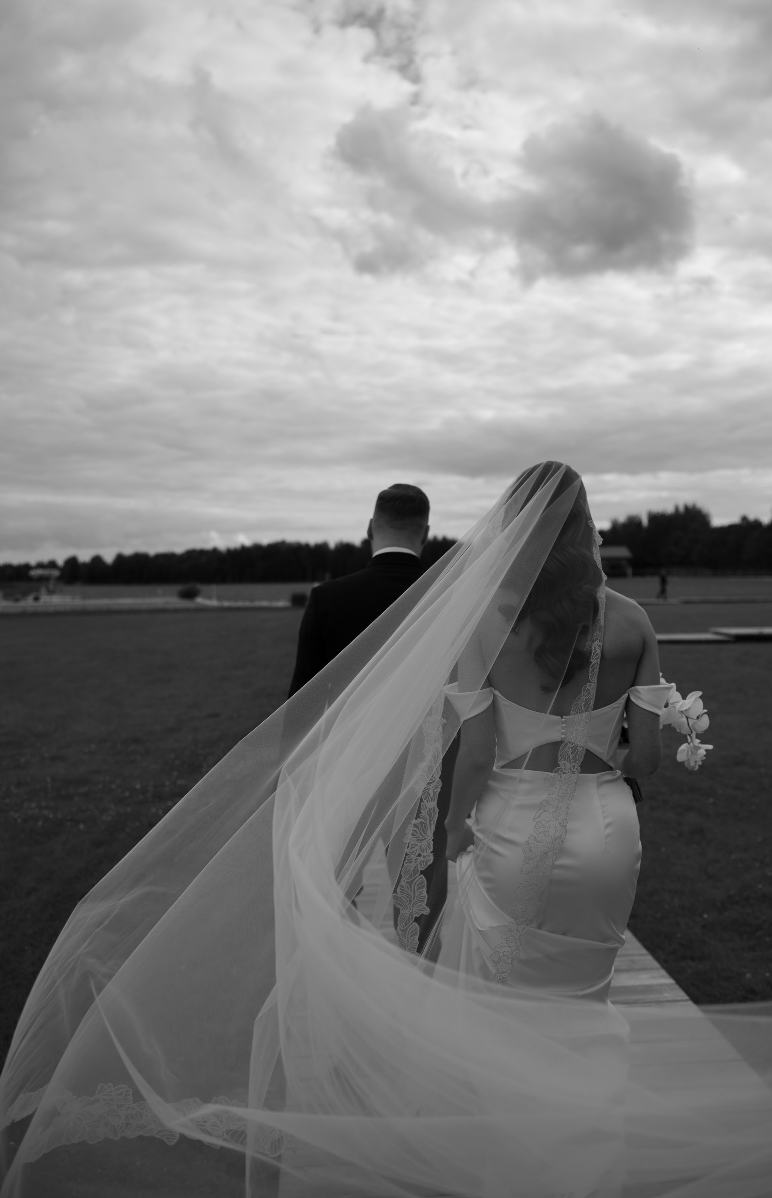 Женя & Марина, Загородная Свадьба на берегу озера. Свадебный фотограф Тюмень Анастасия Битная