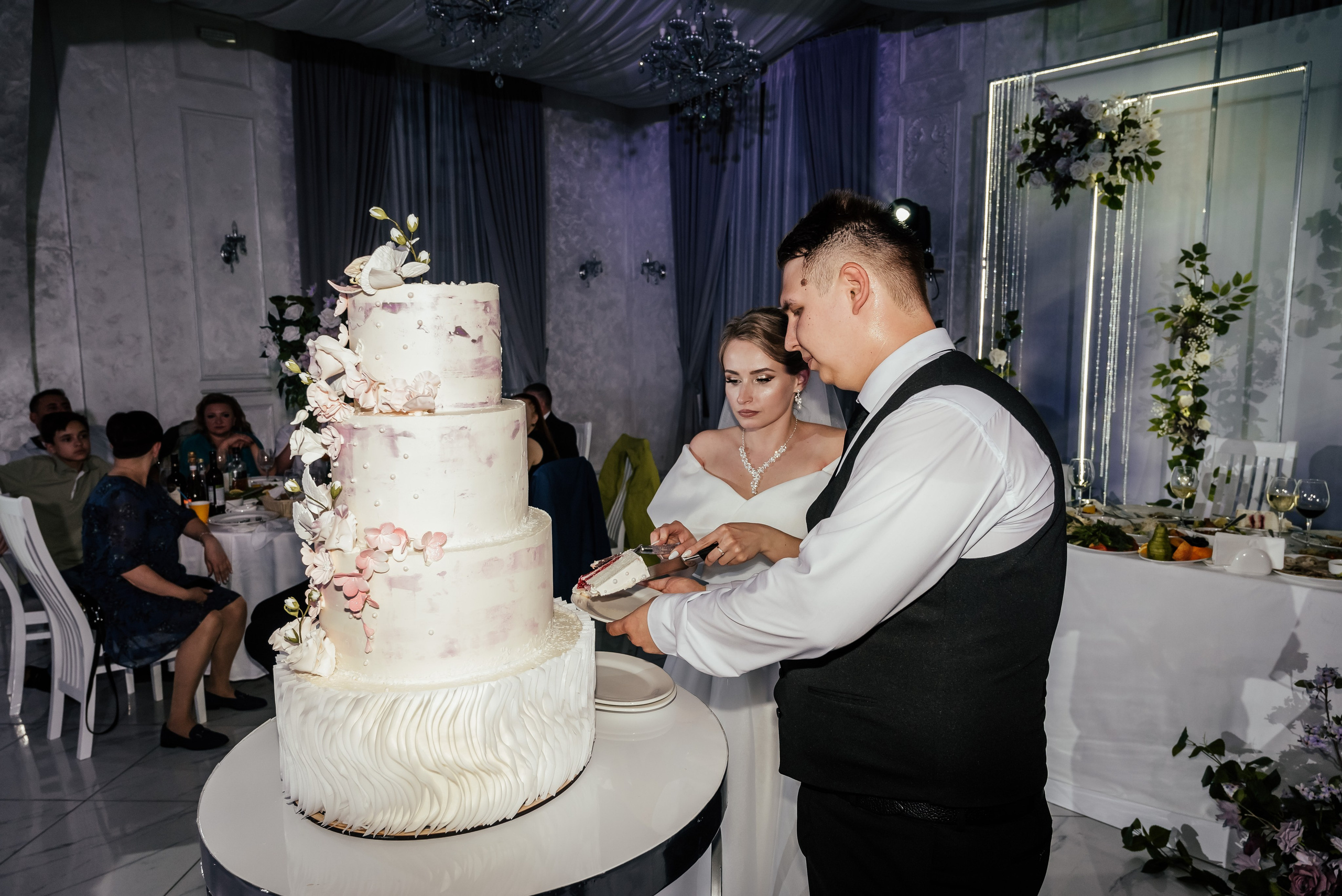 Кристина и Илья. Свадебный фотограф в Ростове Александра Груздева