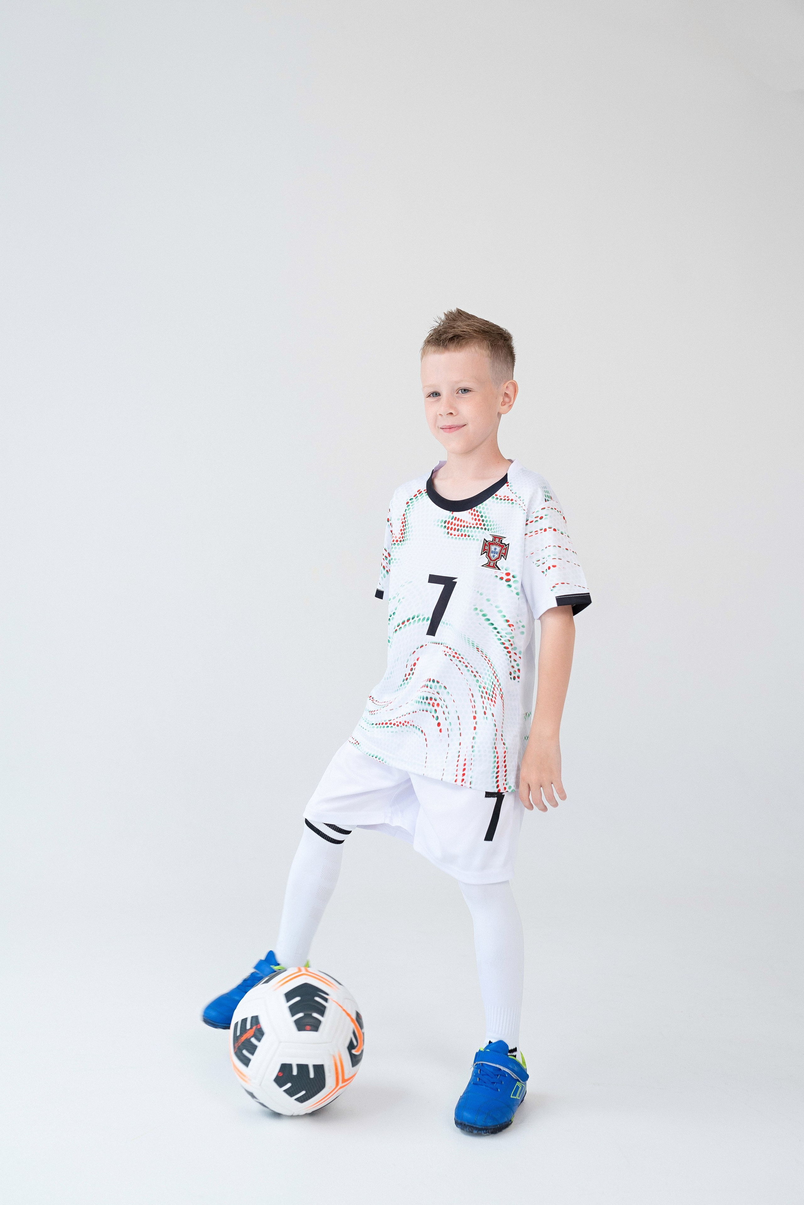 Ярику 7 лет. Детский и семейный фотограф в Сургуте и Нефтеюганске Анна Старцева