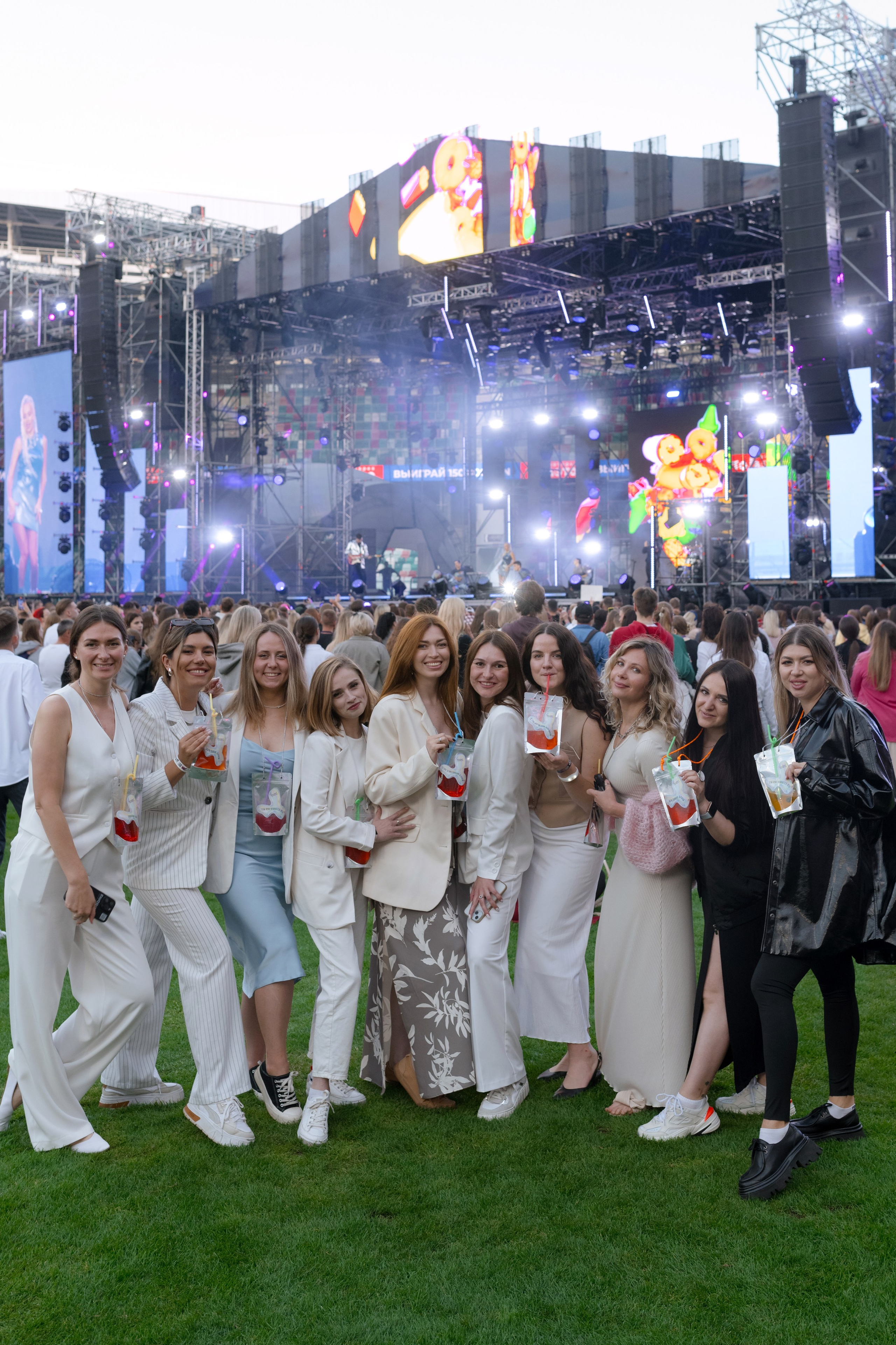 Strawberry event. Свадебный фотограф в Минске