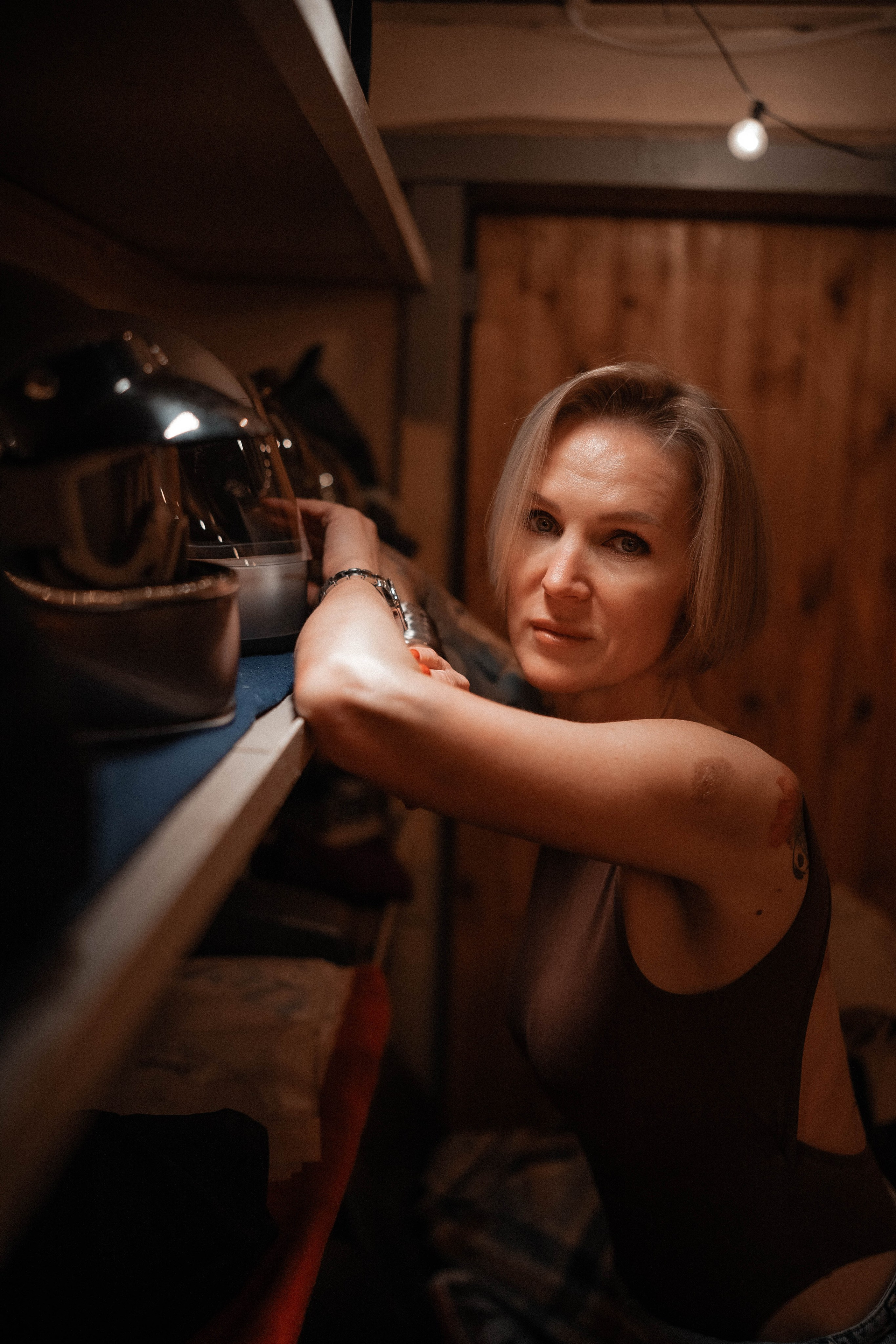 фотография в гараже