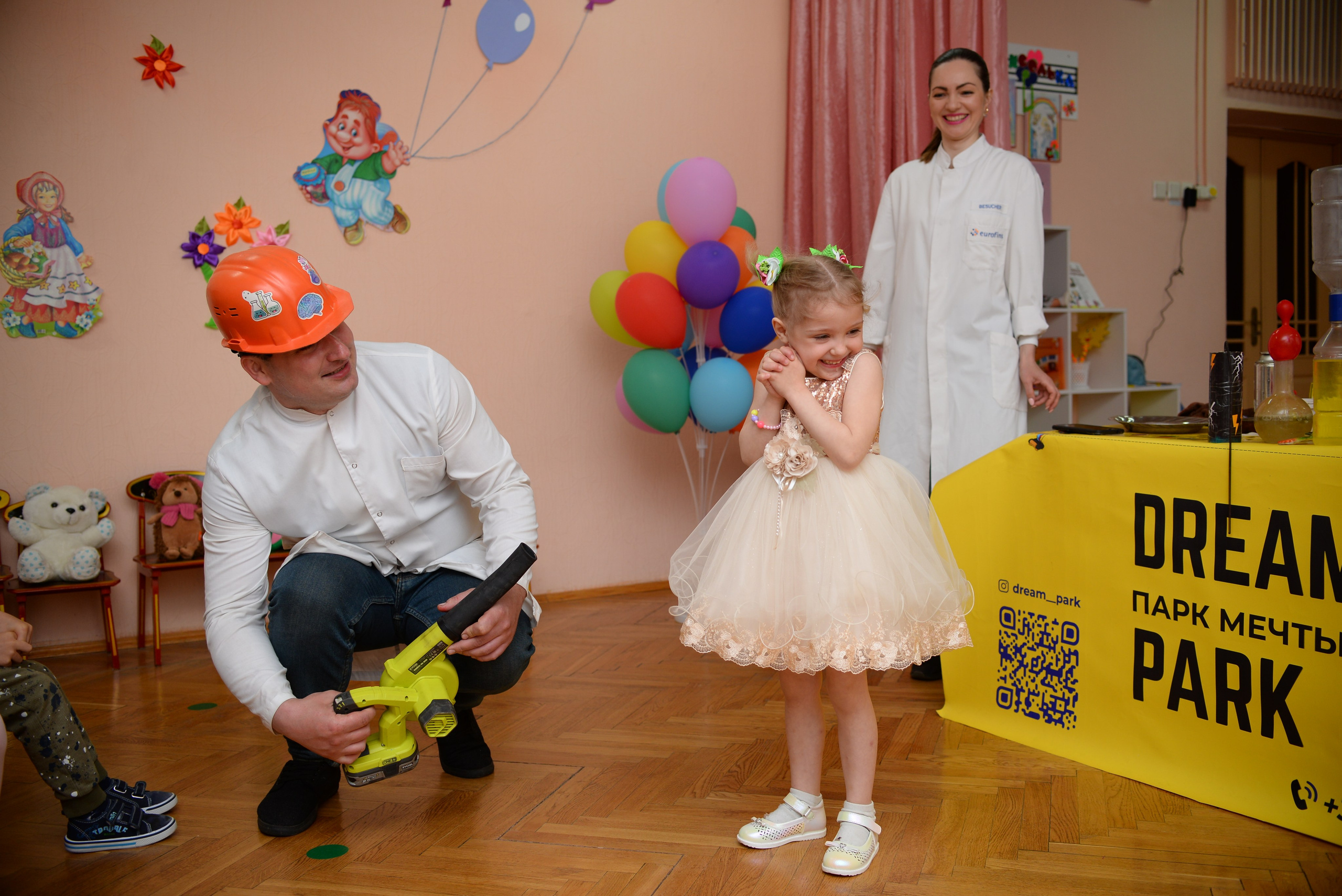 День Рождения в садике. Семейный фотограф на выписку из роддома и крещение Минск Настя Гришук