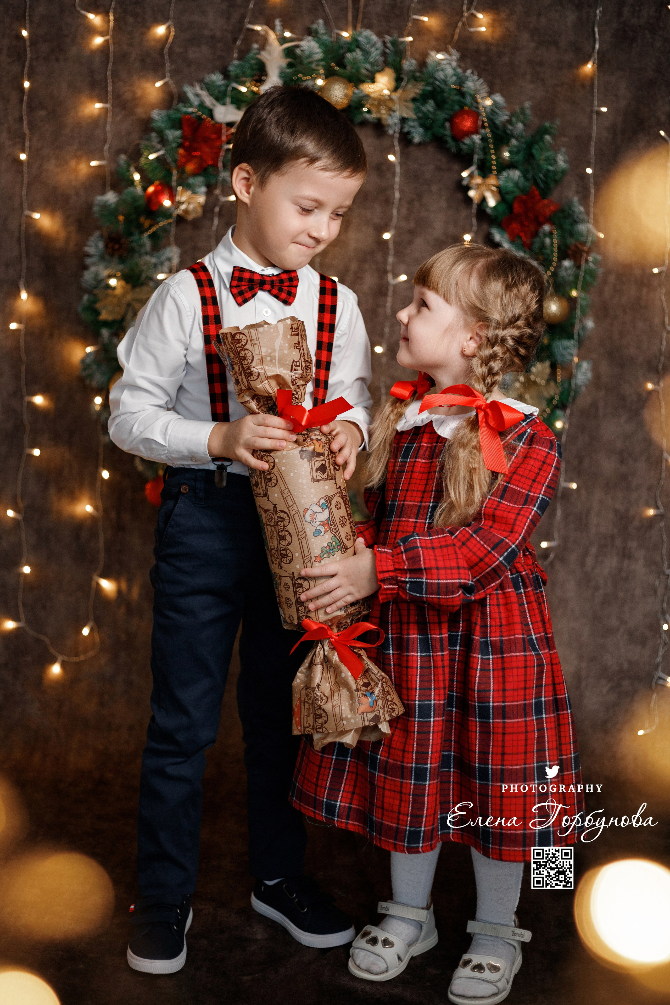 Моя студия. Фото проект Новогодняя открытка. Ноябрь 2023 г. Фотограф Пермь. Свадьбы. Семья и дети, школа, д. сад. Фотокниги