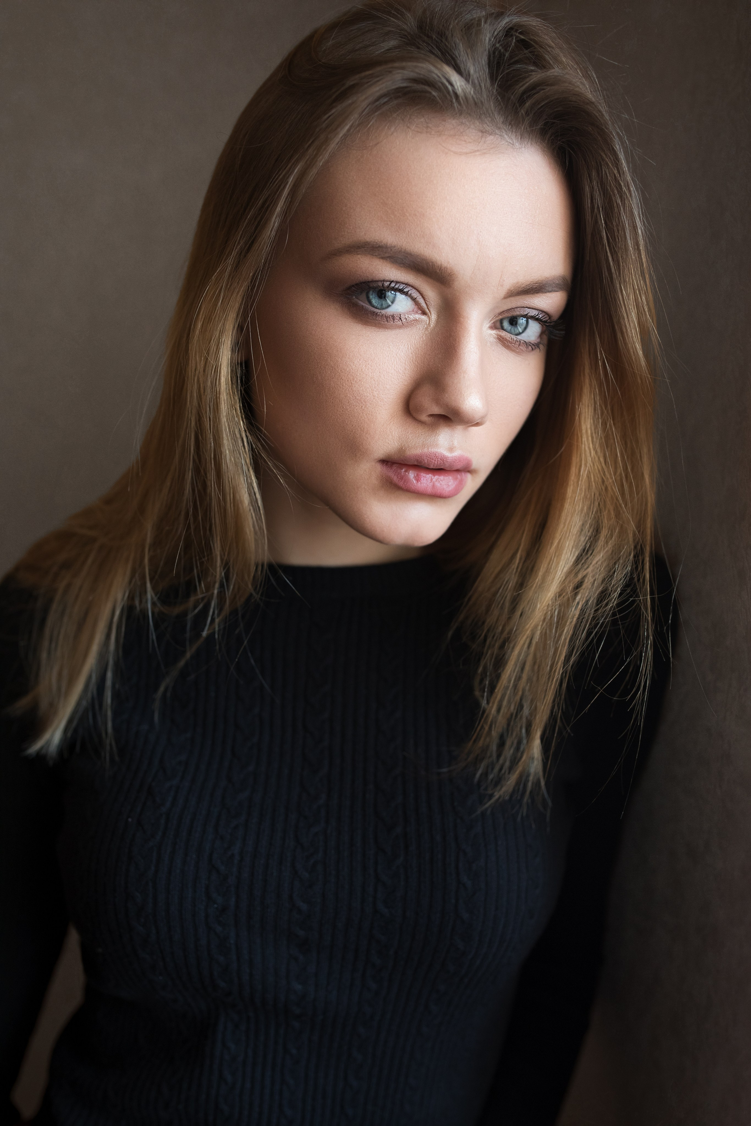 Портреты у окна с Екатериной в формате для «себя»