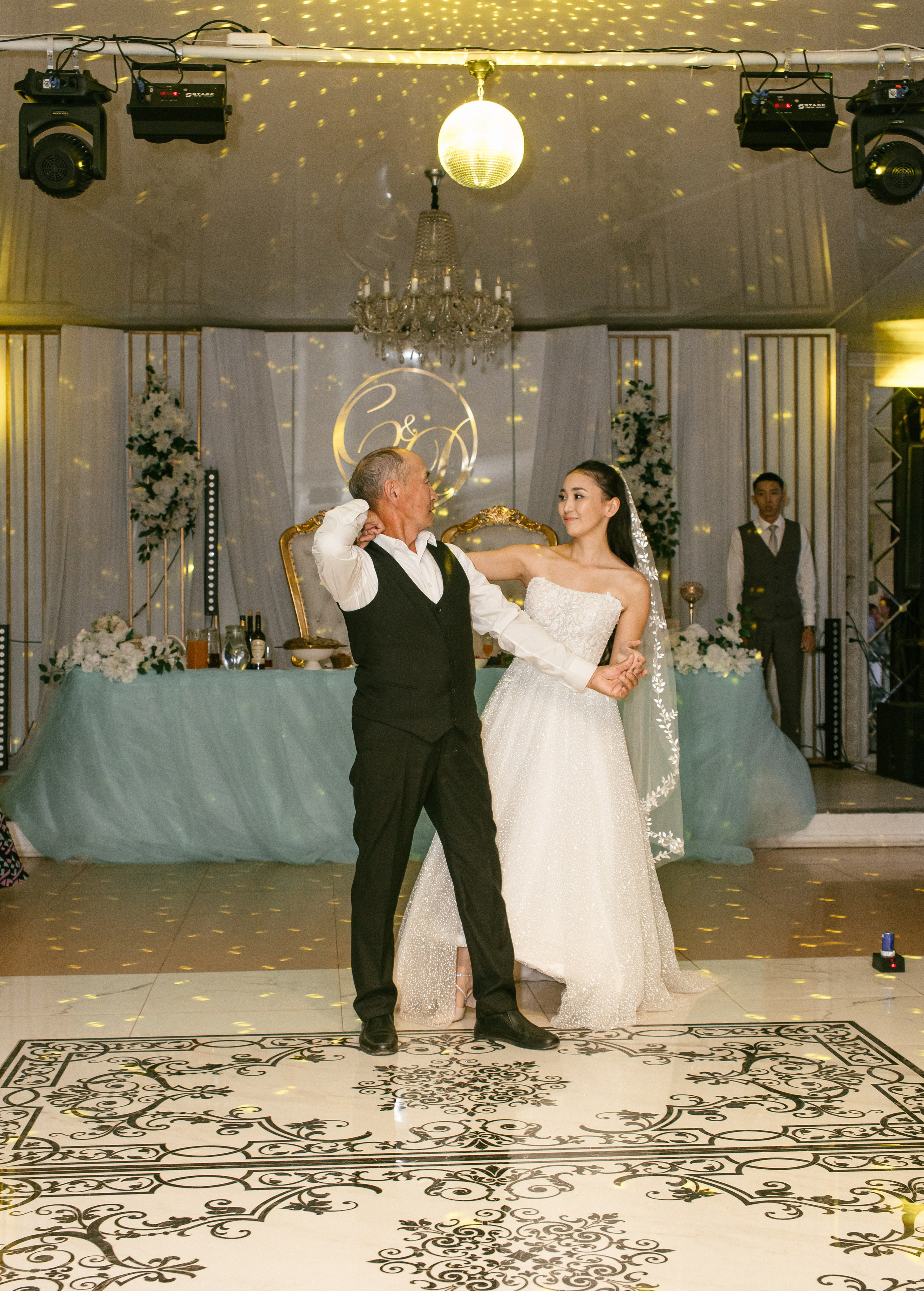 Сайыына, Данил. Фотограф Якутск Зоя Николаева