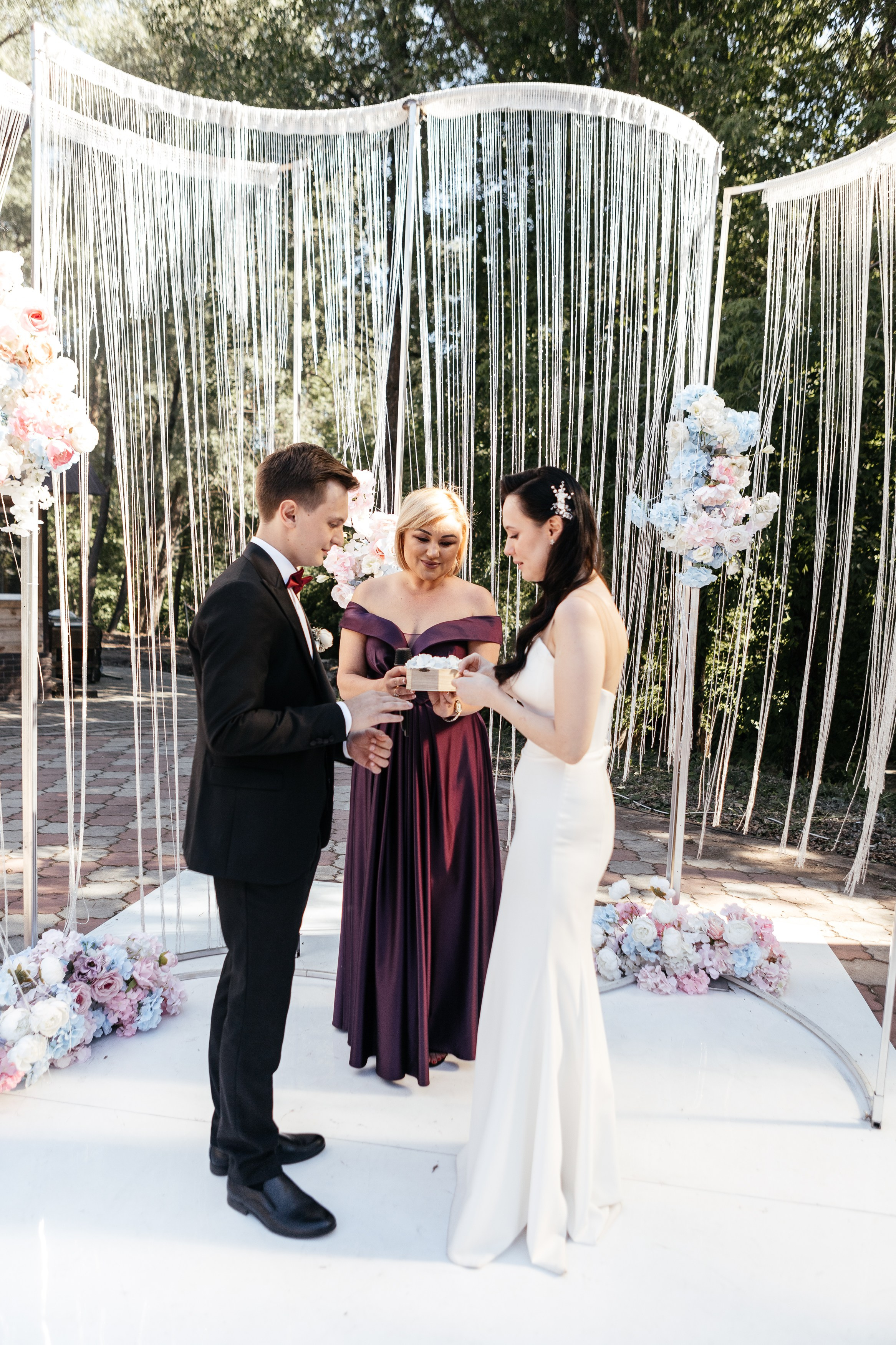 Свадебный фотограф Уфа — Руслан ГабдлисламовЖивые эмоции, красивые кадры, воспоминания на всю жизнь.Работаю по всей Республике Башкортоста. Свадебный фотограф Уфа Руслан Габдлисламов