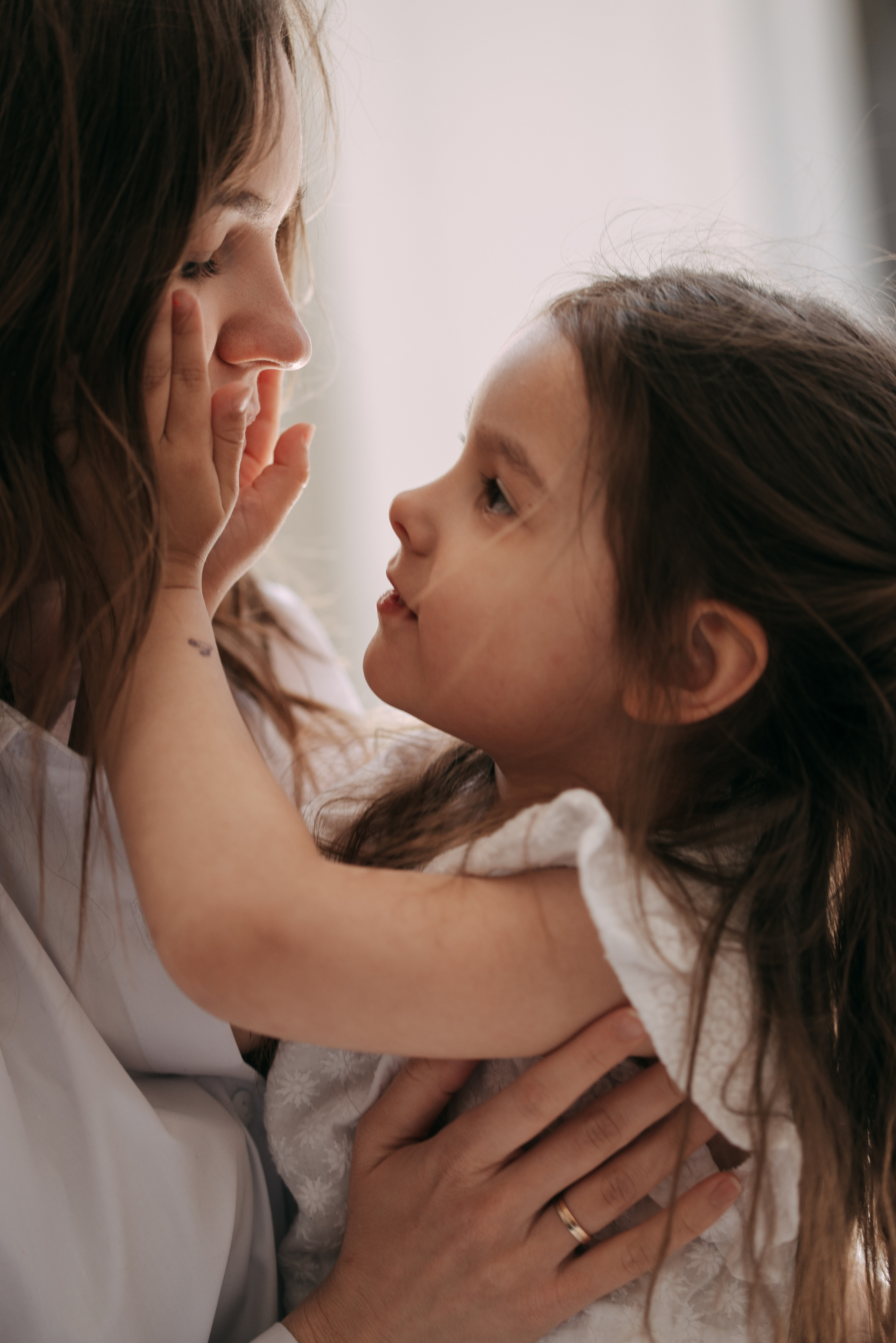 Оля и Полина. Дарья Самара Фотограф семьи, любви и детства