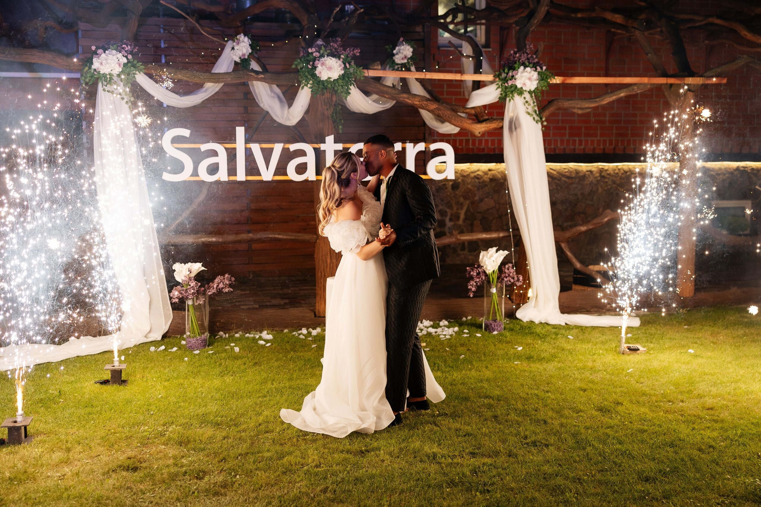 Майкл и Виктория. Свадебный и репортажный фотограф в Воронеже Сергей Максимов