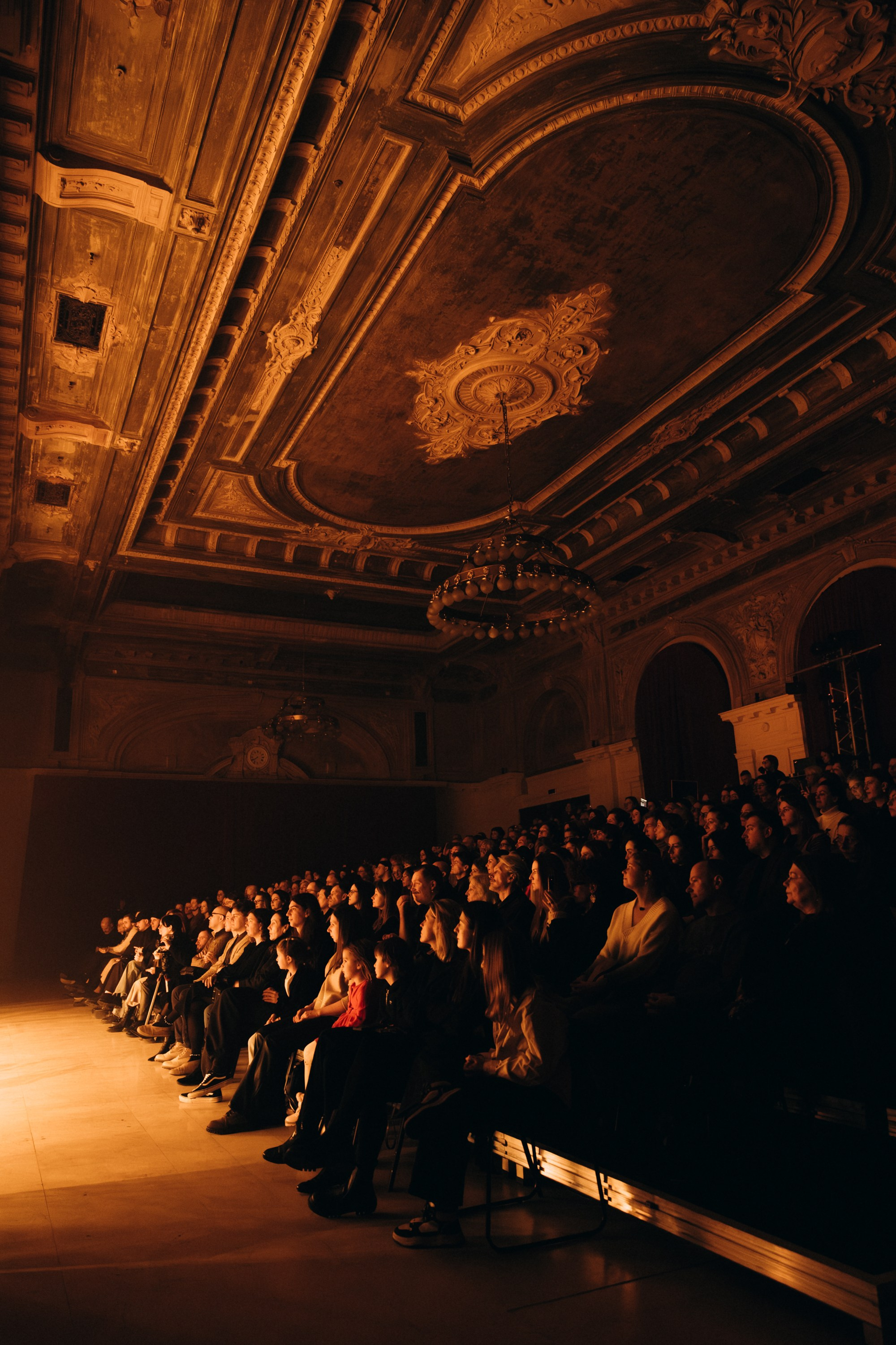 Концерт музыки композитора-резидента Алексея Ретинского «Dom Radio». Репортажный фотограф в Санкт-Петербурге Александр Паклин