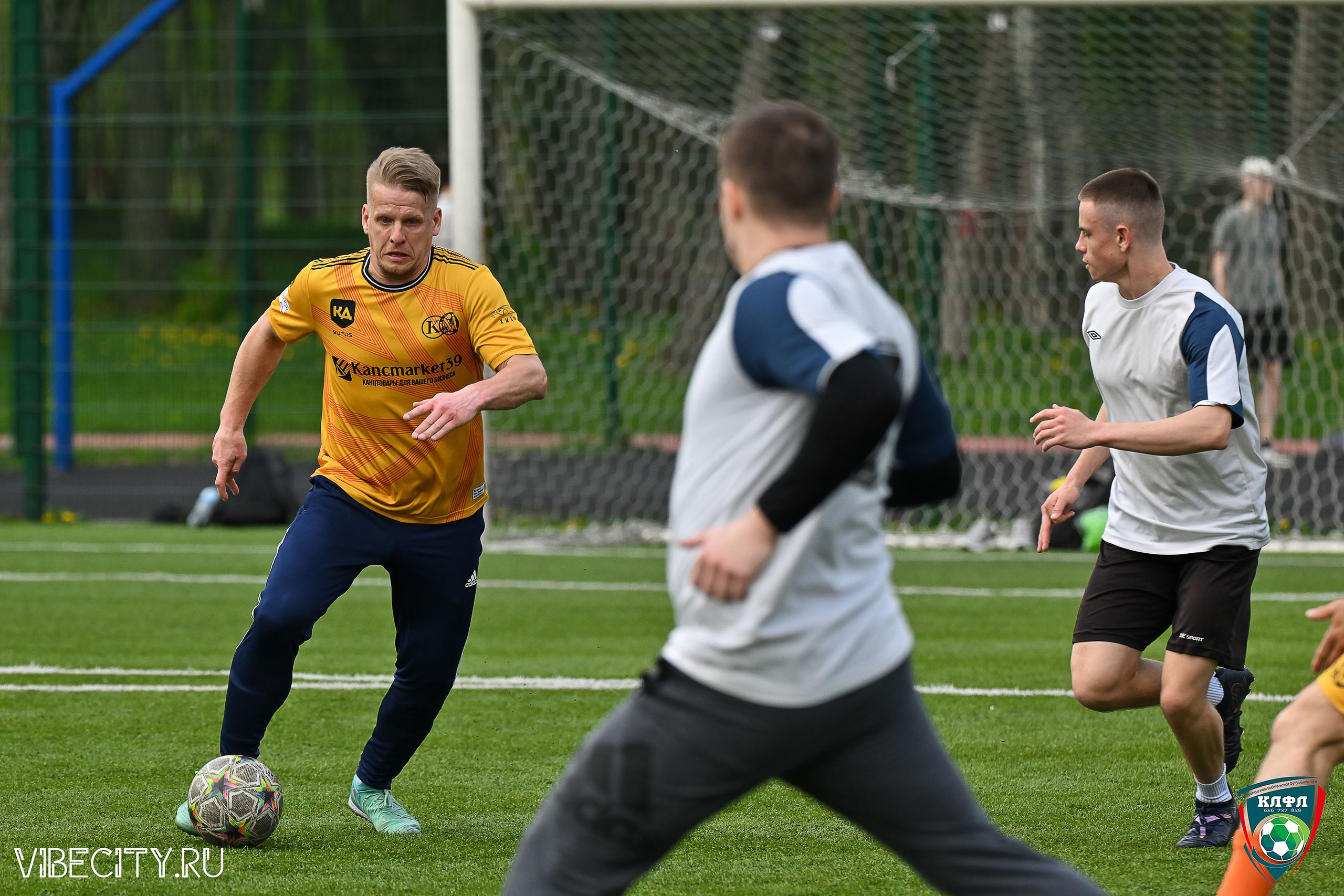 XX ЧЕМПИОНАТ КАЛИНИНГРАДСКОЙ ЛФЛ КАНЦМАРКЕТ39 сезона 2024–2025 гг. VIBECITY.RU Вайб Сити Ру Фоторепортажи Фотоотчеты Калининград