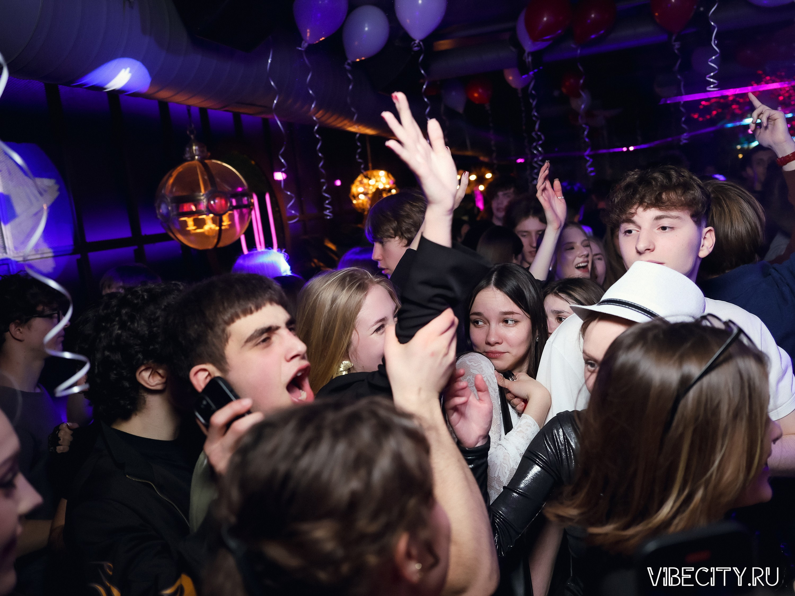 DOUBLE U. VIBECITY.RU Вайб Сити Ру Фоторепортажи Фотоотчеты Калининград