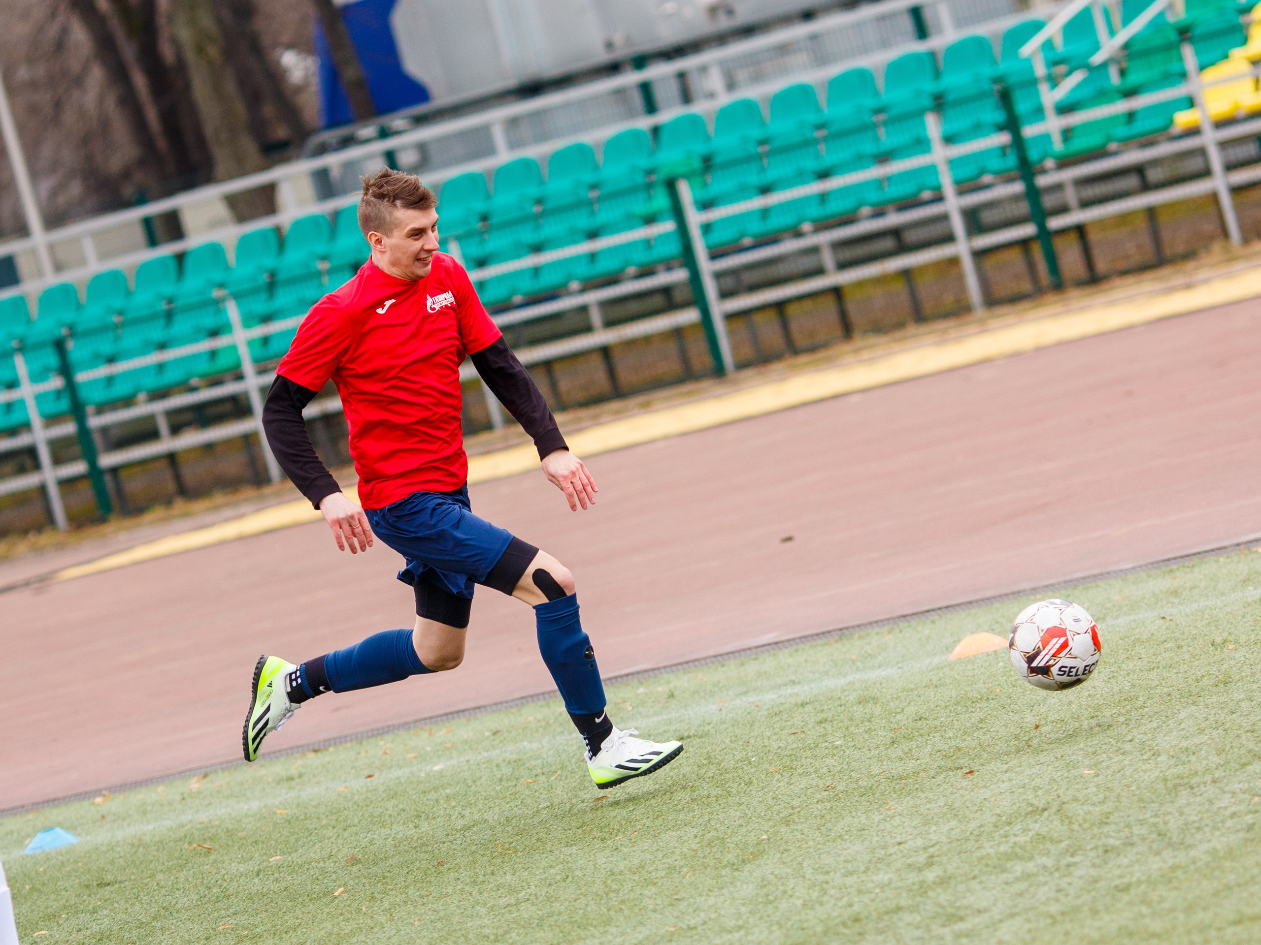 Футбольный турнир Газпром Энергохолдинг. Репортажный фотограф Борис Геер