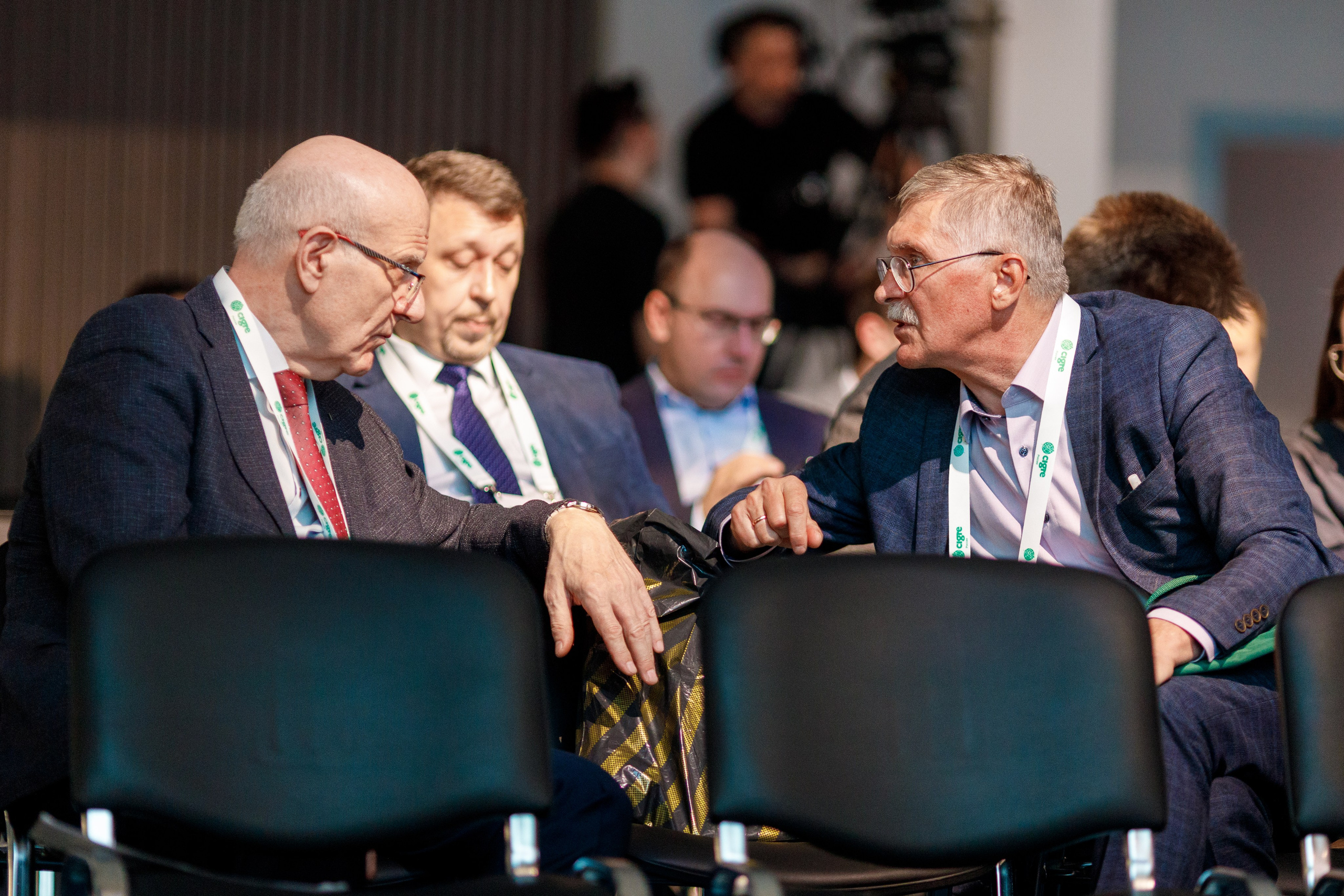 Фотосъемка конференции CIGRE в ПАО Россети. Репортажный фотограф Борис Геер