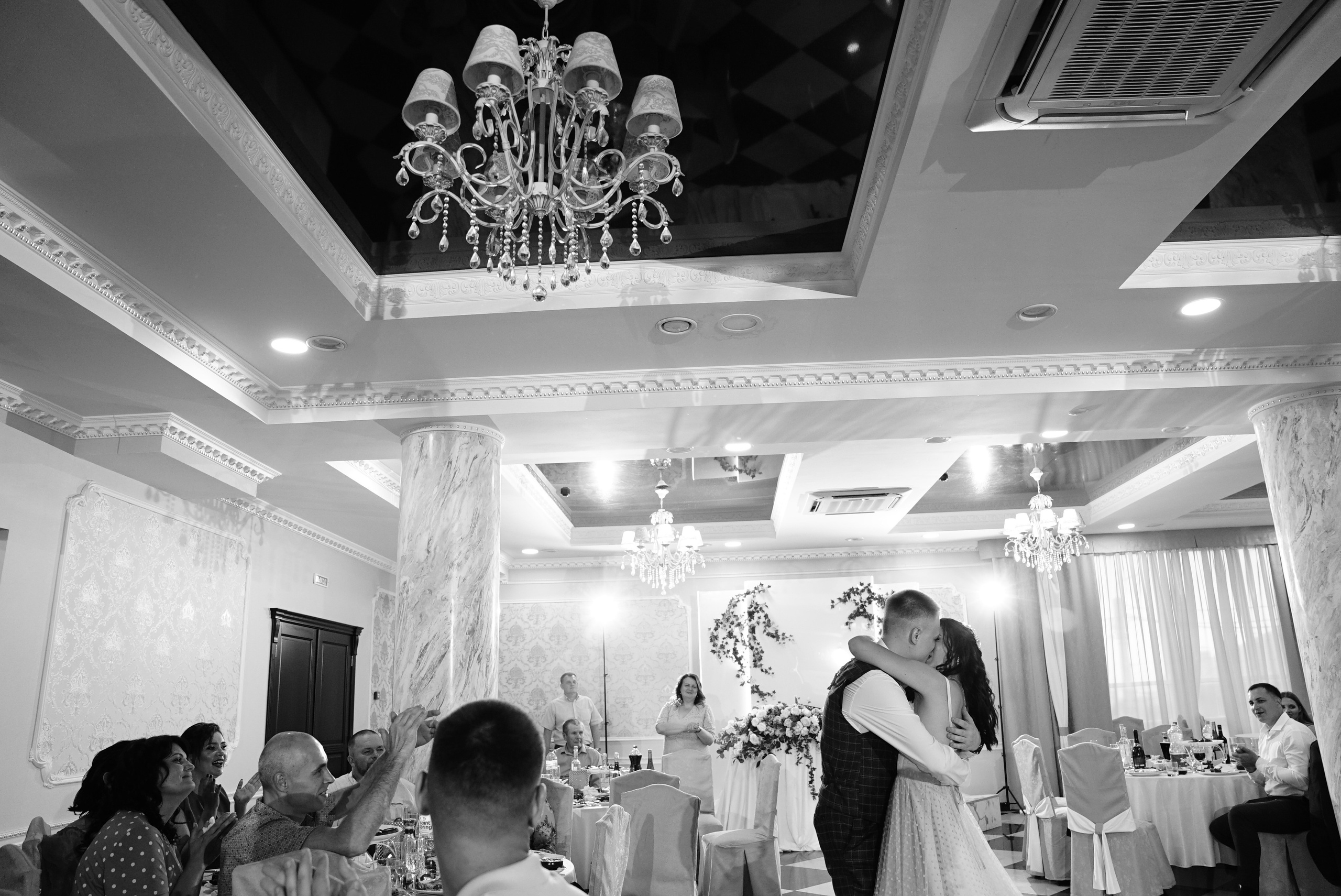 Антон и Маргарита чб. Свадебный фотограф в Самаре Анна Ковалева