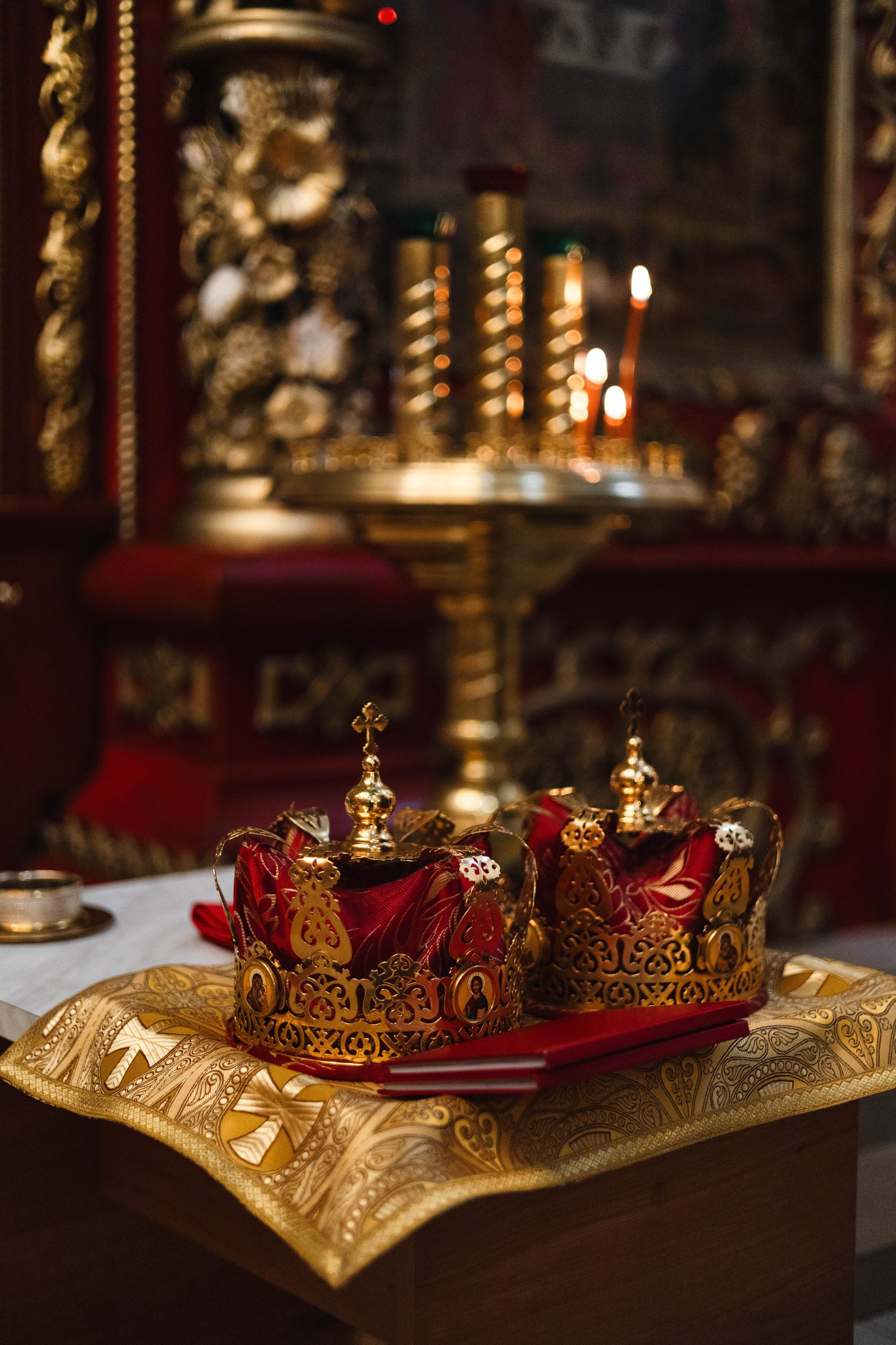 Венчание. Семейный и репортажный фотограф в Пскове Виктория Колесникова