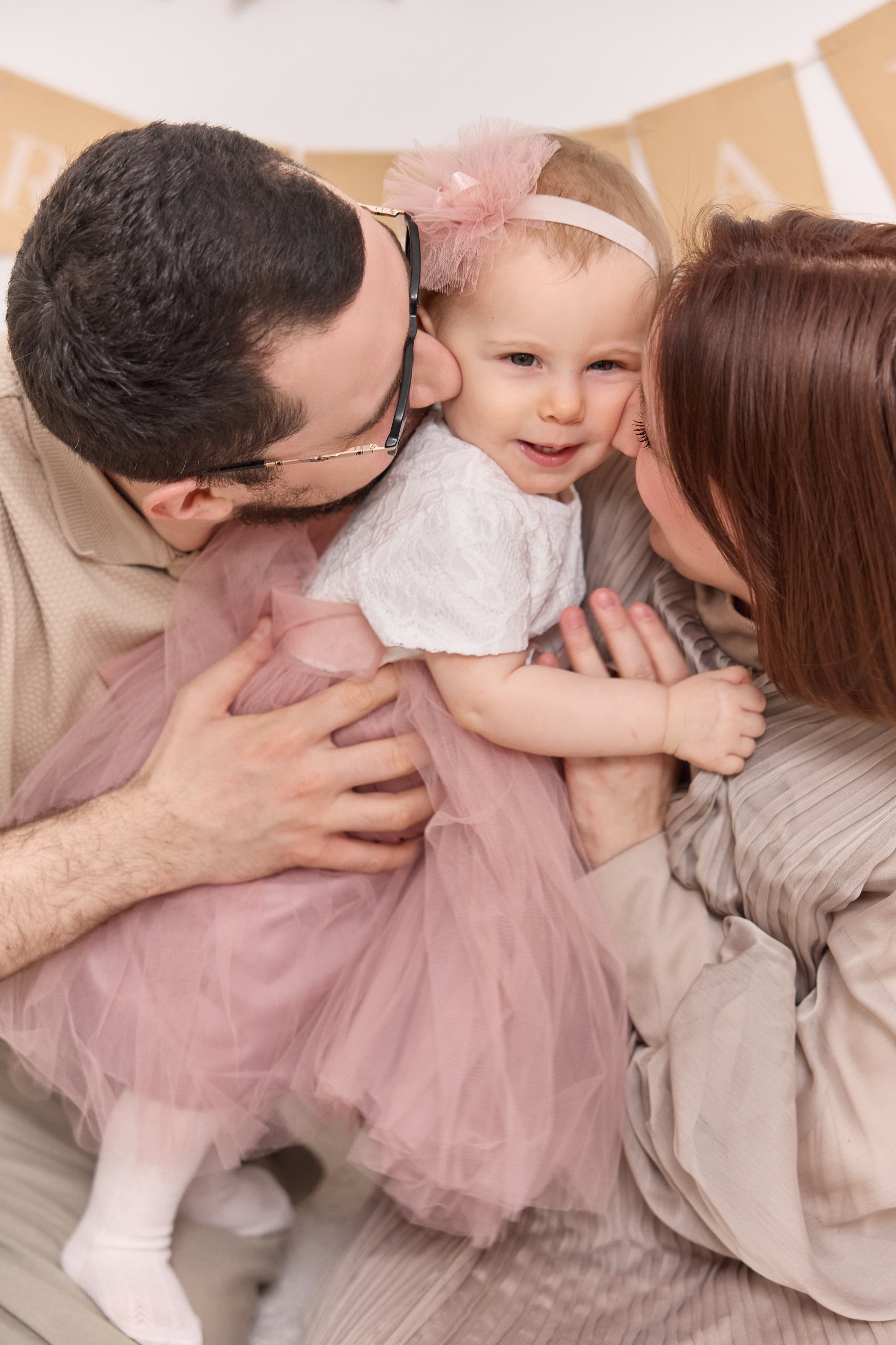 Сонечка 1 годик. Kharchenkotatianaweddingphoto