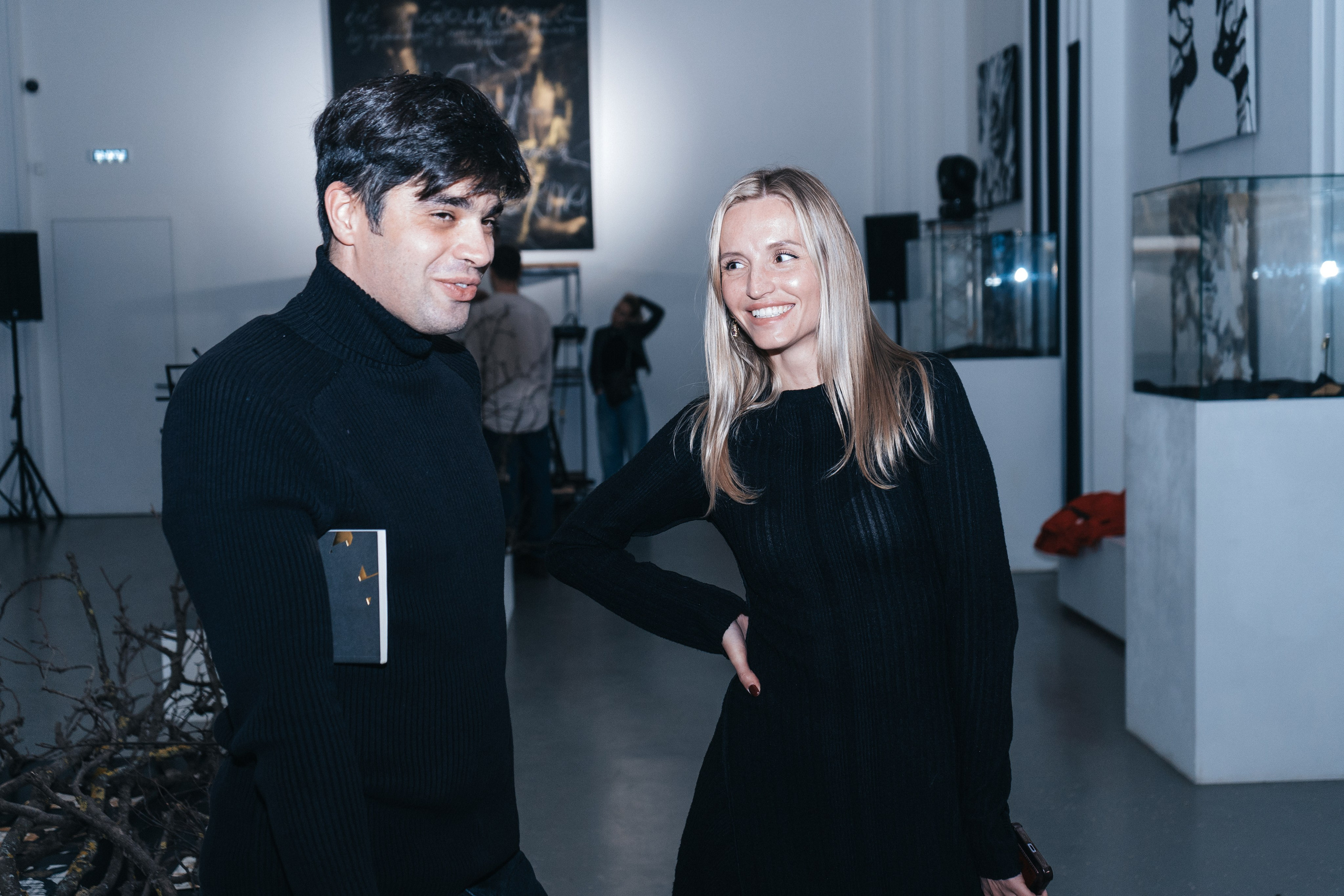 Выставка Юрия Литарова. Всё рождается. Всё продолжается. Портретный фотограф Нижний Новгород