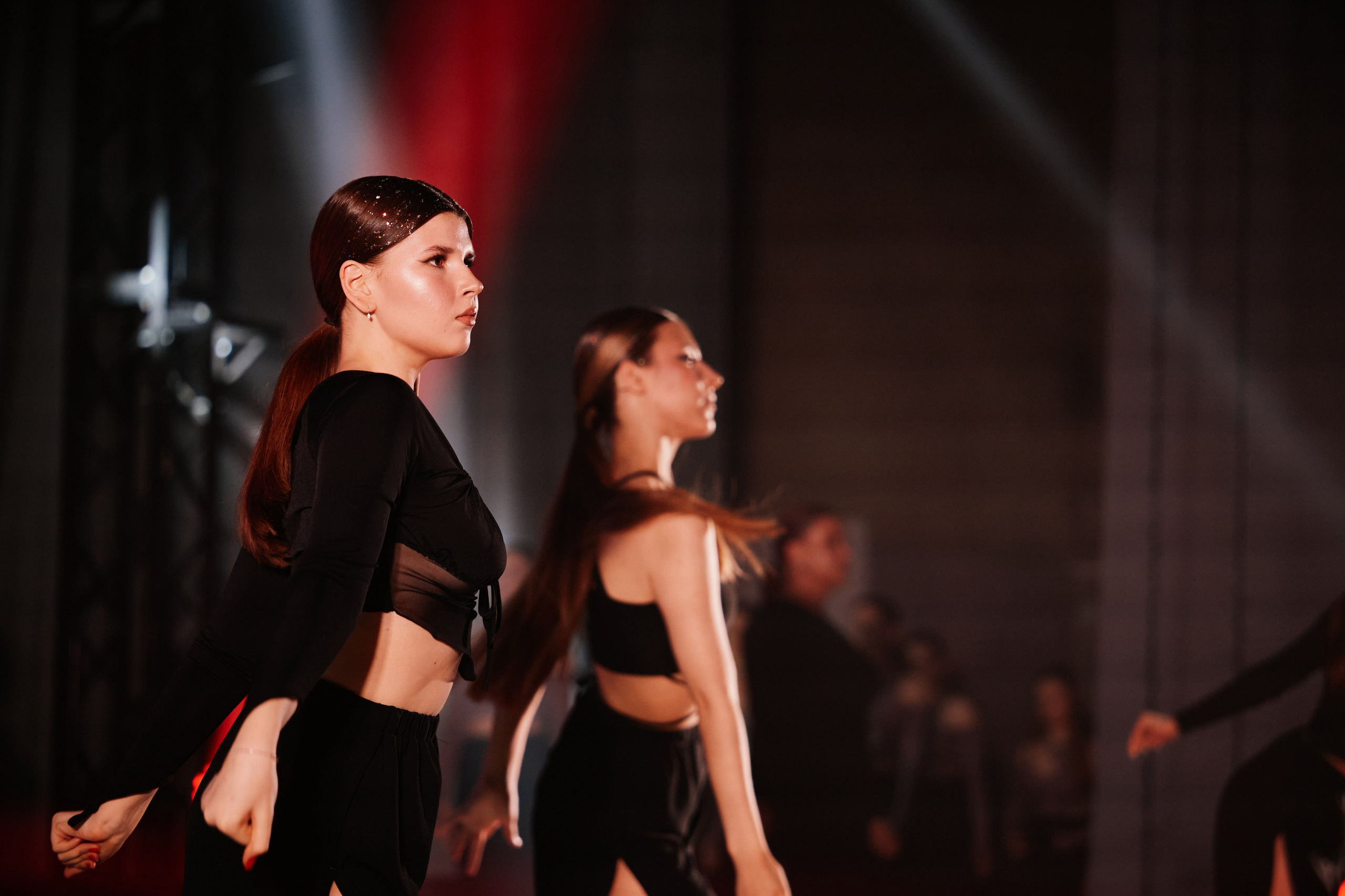 VIVA GLAM Отчетный концерт. Фотограф и видеограф в Кургане Леонид Корнильев