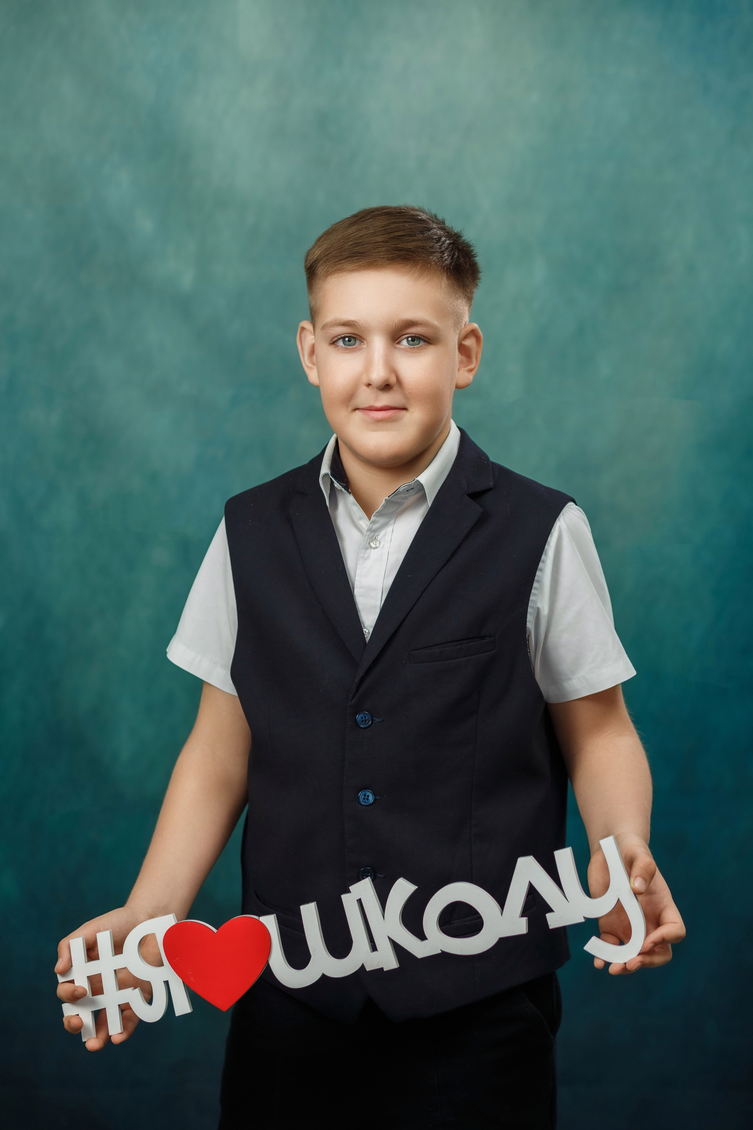 Фотосъёмка на общее фото и виньетку, 1-6 класс. Детский, семейный фотограф в Южно-Сахалинске, Невельске и Холмске