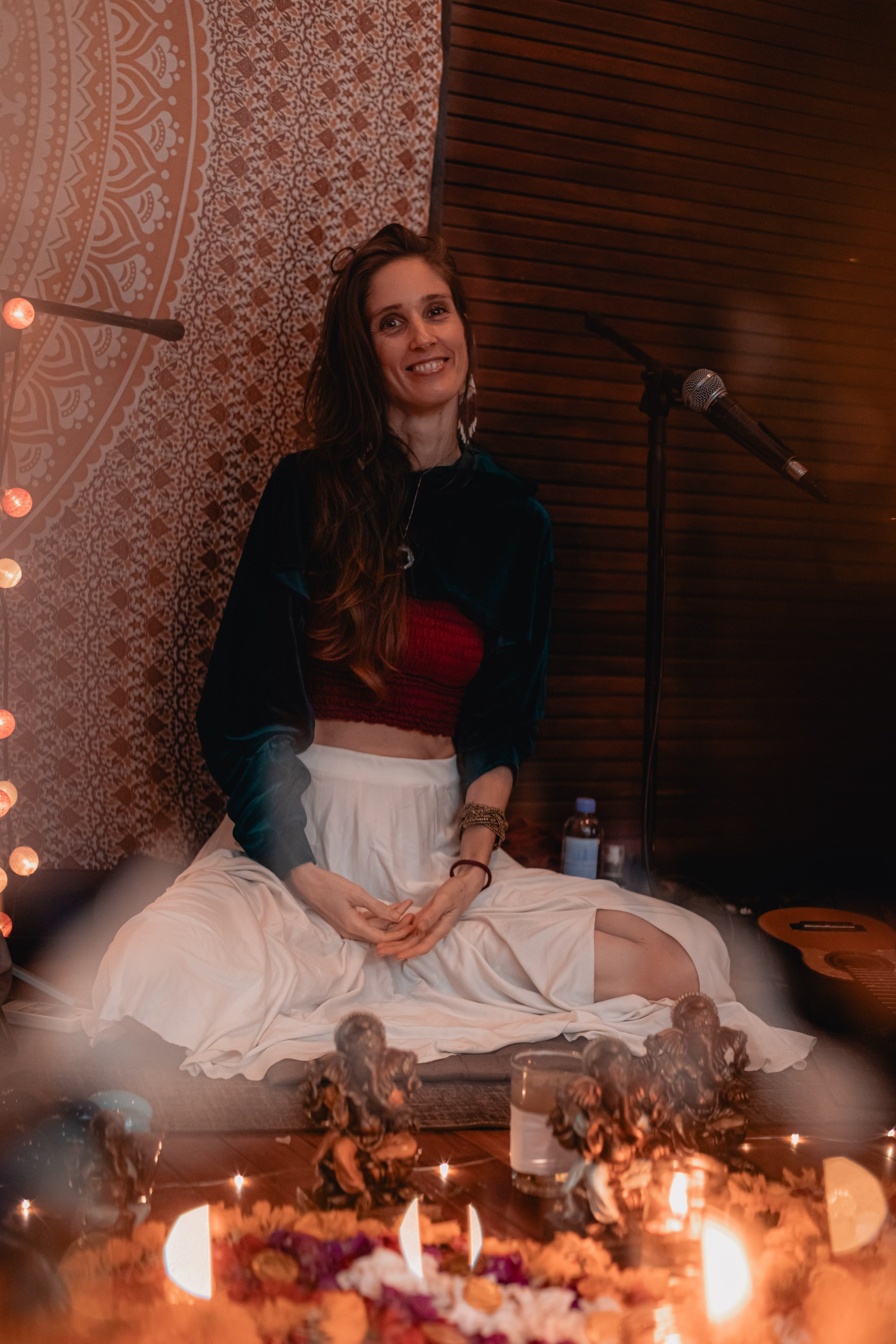 Christmas kirtan w Bhakti Bliss family. Mariam Bagdasaryan