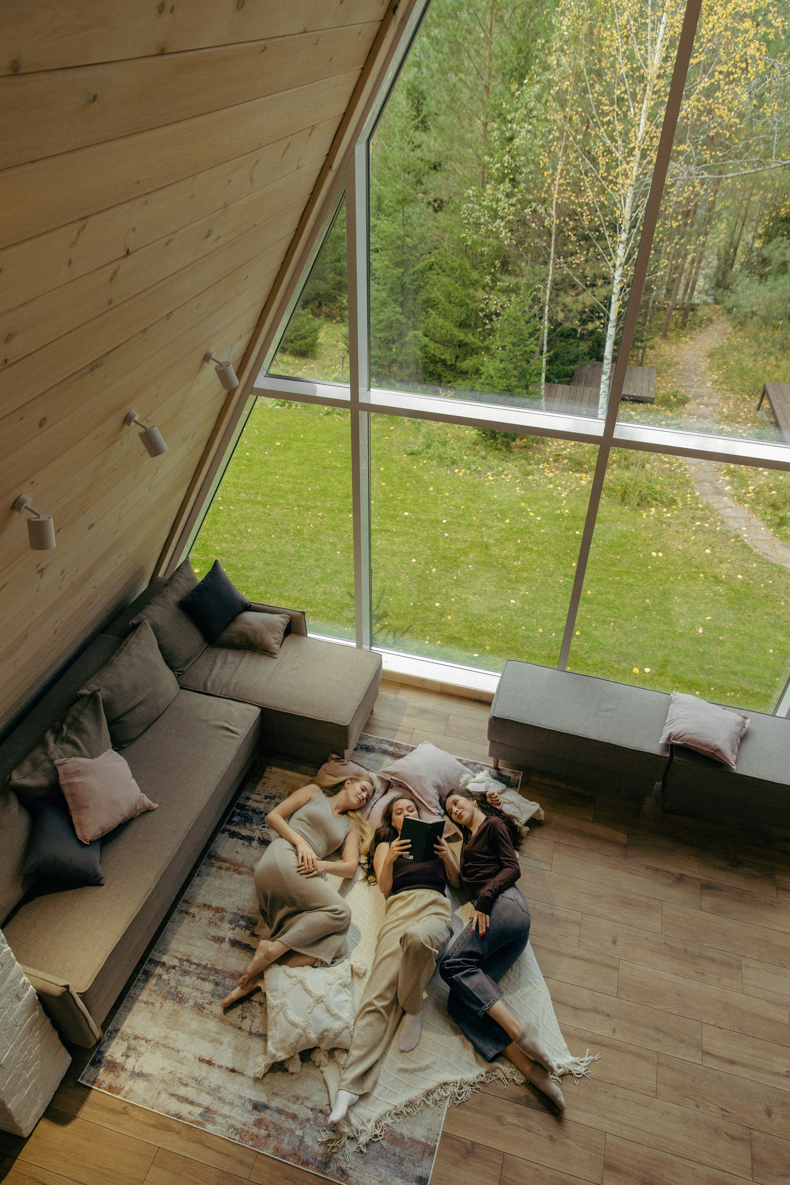 ИНТЕРЬЕРНАЯ СЪЁМКА. Аня Нагайцева фотограф в Томске, семьи, портреты, контент