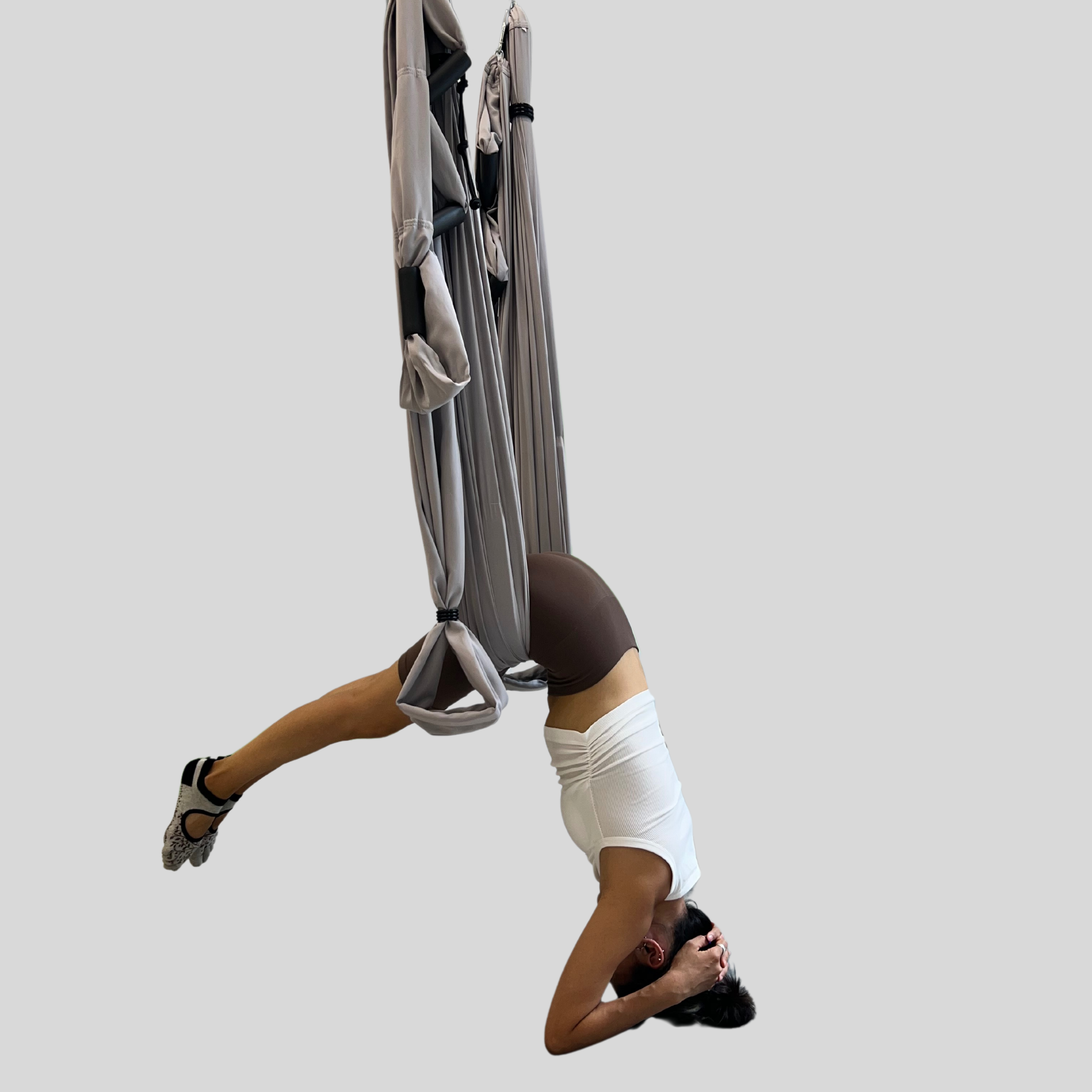 Флай йога, aerial yoga, аэро йога, связка в гамаке, позы в гамаке, aerial yoga exercise, fly yoga practice, fly yoga low, низкий гамак. Преподаю и провожу обучение по флай йоге