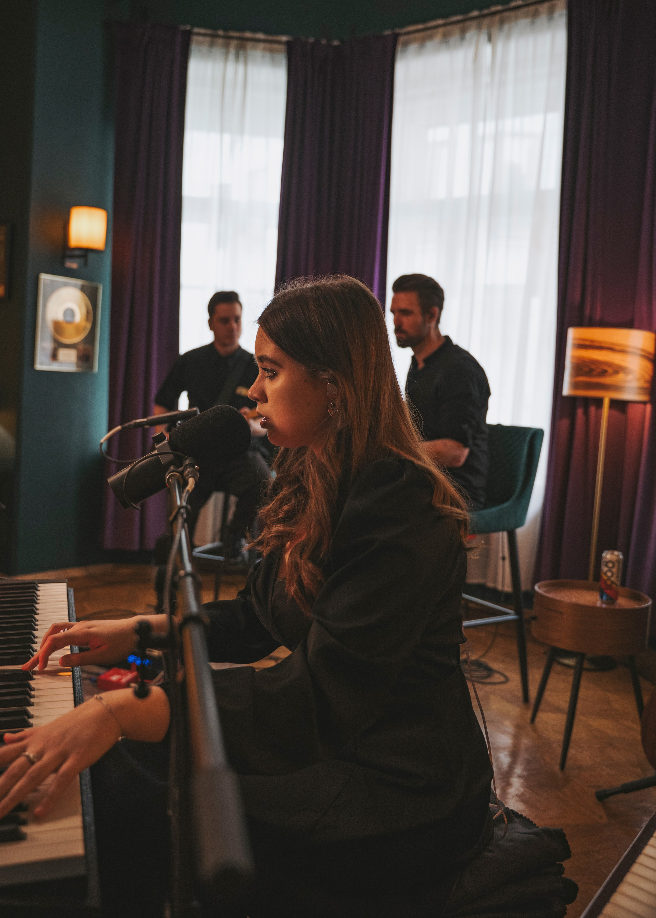 Ст. звукозаписи/бэки_1868. Портретный фотограф в Смоленске и Москве Мария Громова