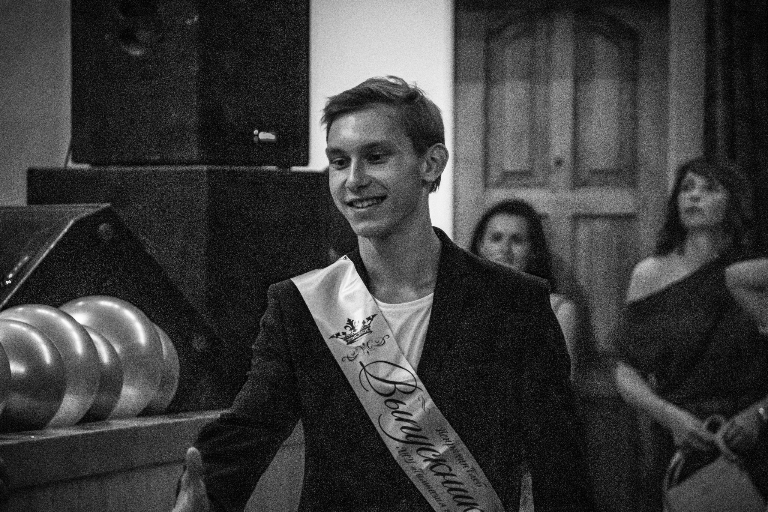 Выпускной 11 классов 2024 Невель. Фотограф Дарья Маташкова