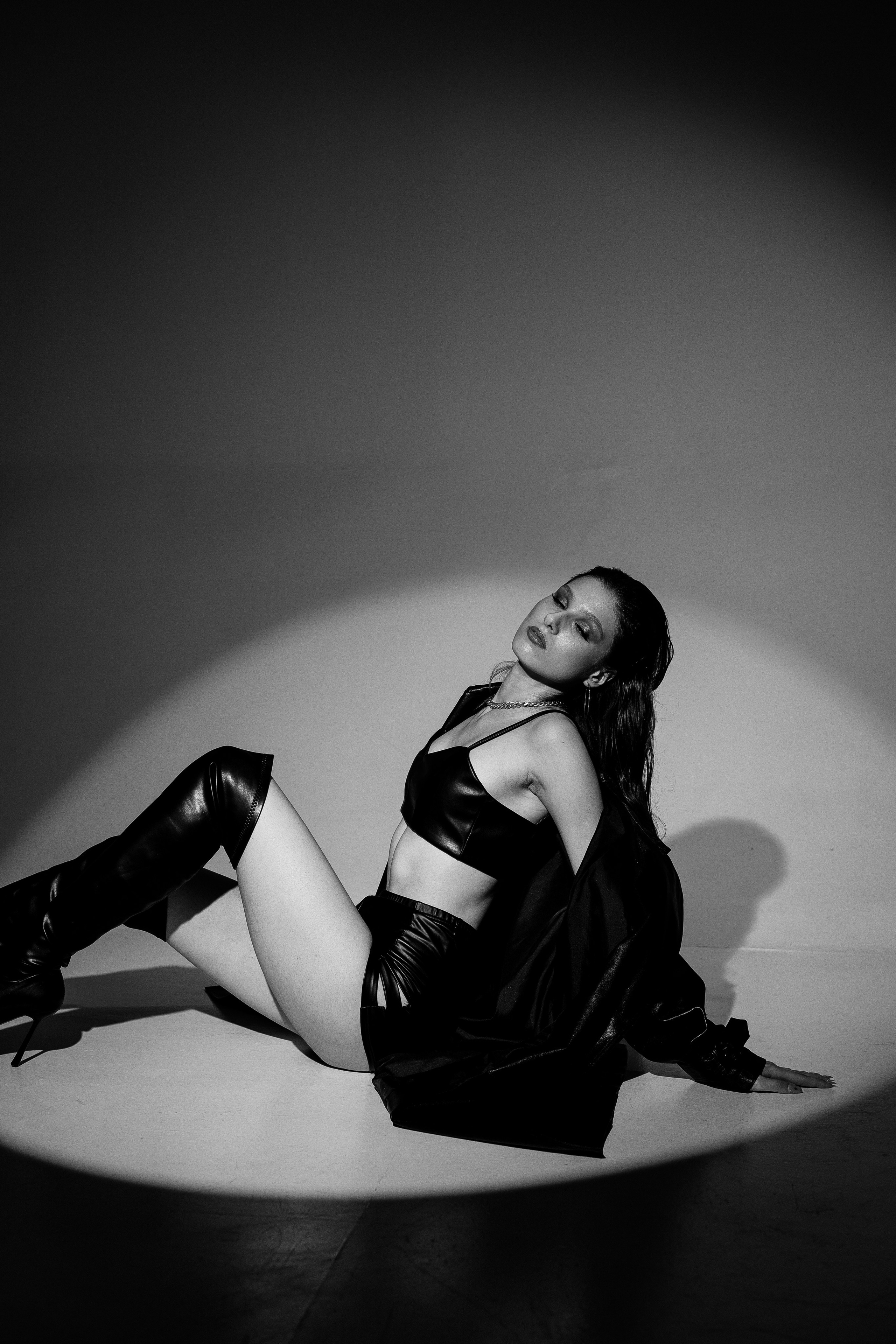 Женская студийная фотосессия. Семейный, детский, женский фотограф в Новосибирске Оля Борисова