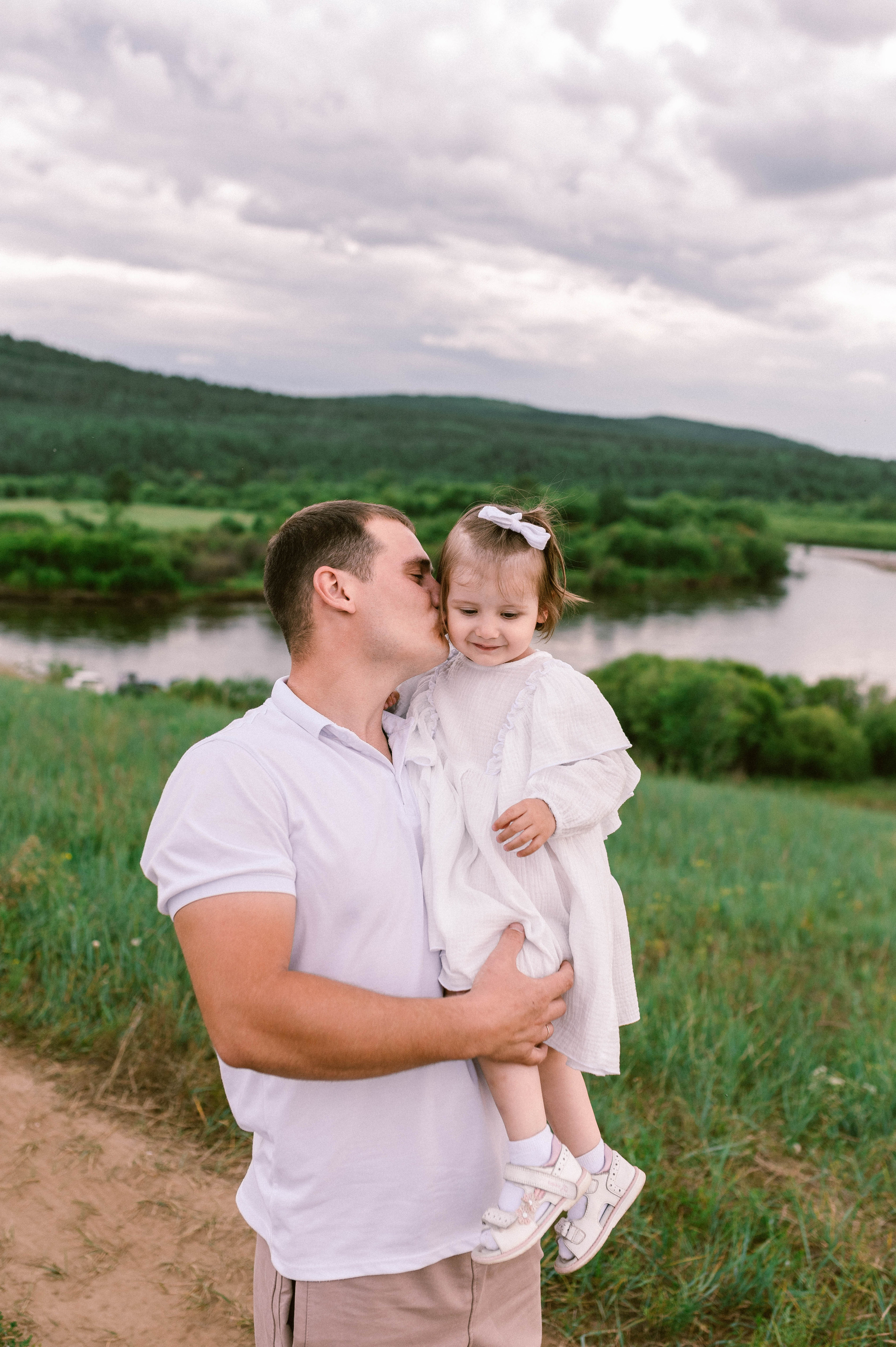 Саша, Настя и Соня. Свадебный и семейный фотограф в Чите Юлия Оранская
