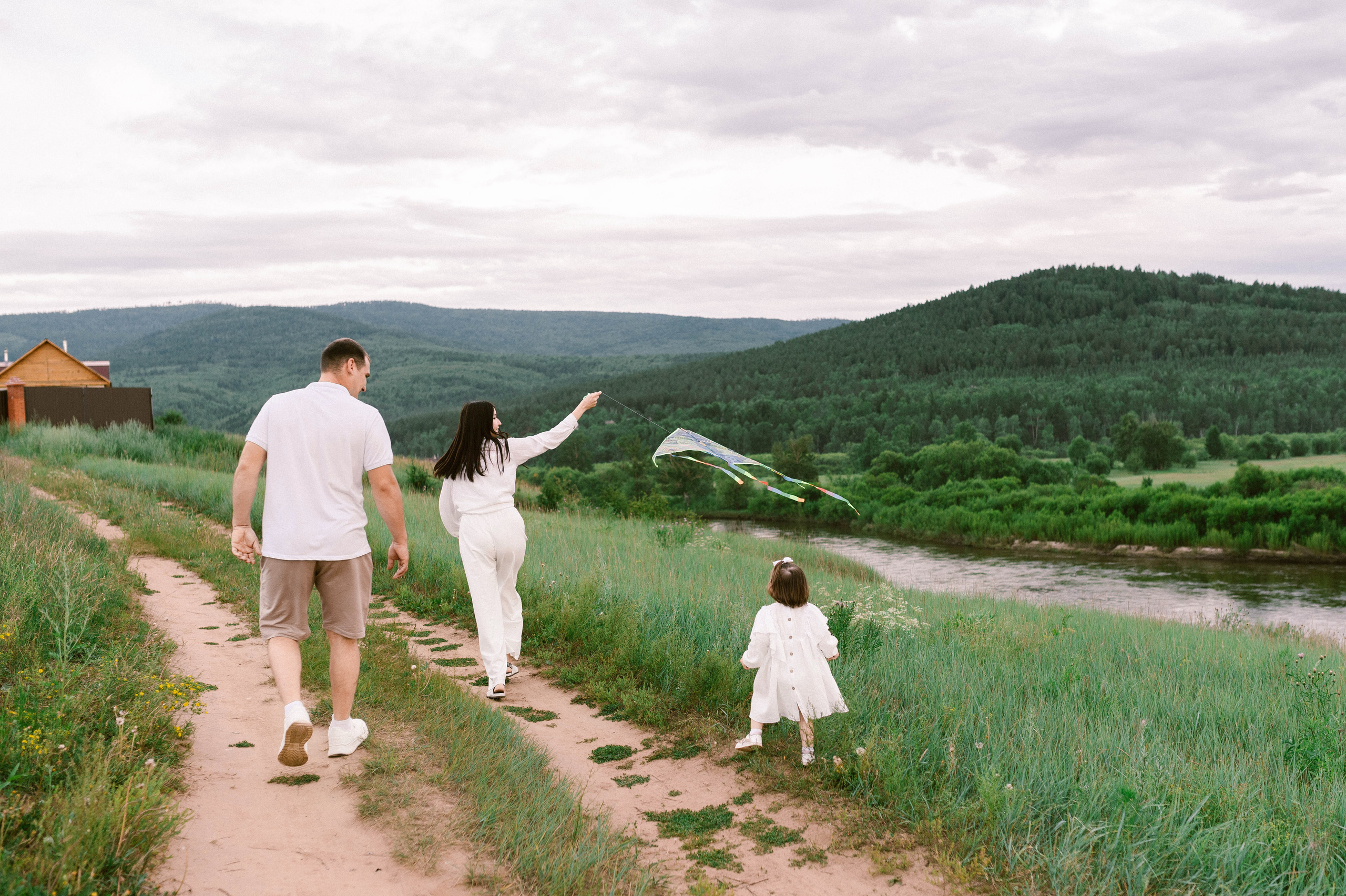 Саша, Настя и Соня. Свадебный и семейный фотограф в Чите Юлия Оранская