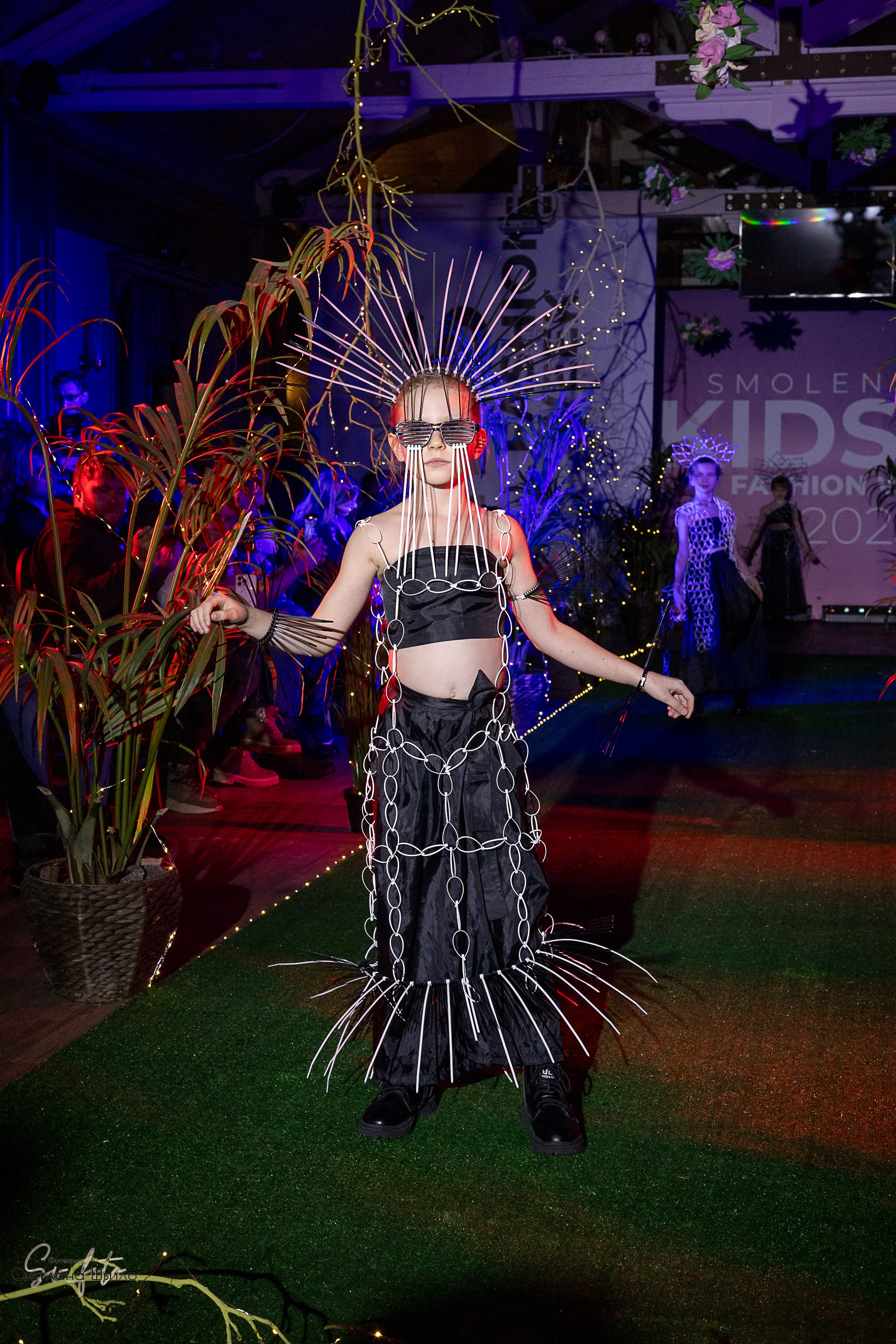 Smolensk Fashion Week_показы_ДЕНЬ 3_ФИНАЛ_Алиса в стране чудес. Главная