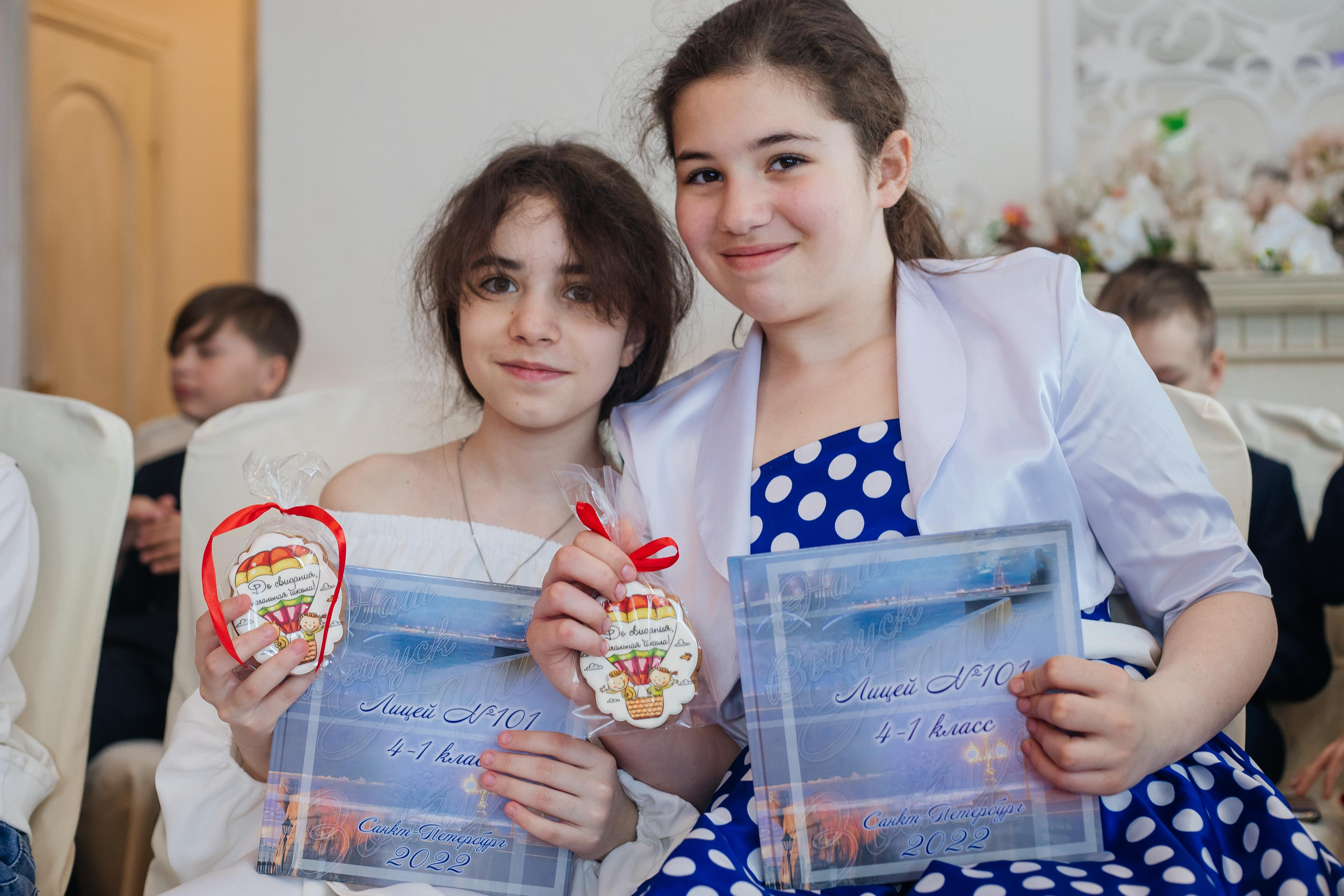 Выпускной 101 школа 4 класс. Семейный фотограф в Санкт-Петербурге Ева Маркова