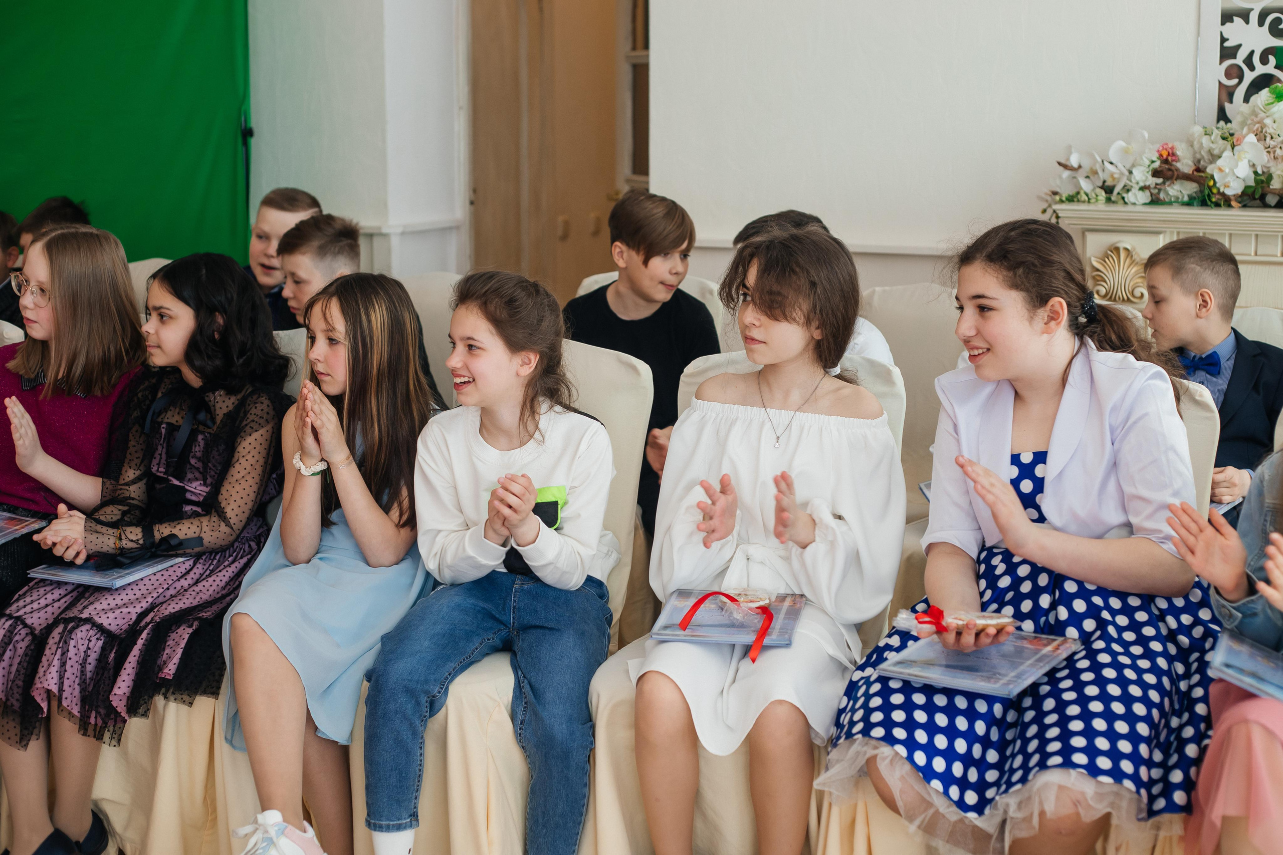 Выпускной 101 школа 4 класс. Семейный фотограф в Санкт-Петербурге Ева Маркова