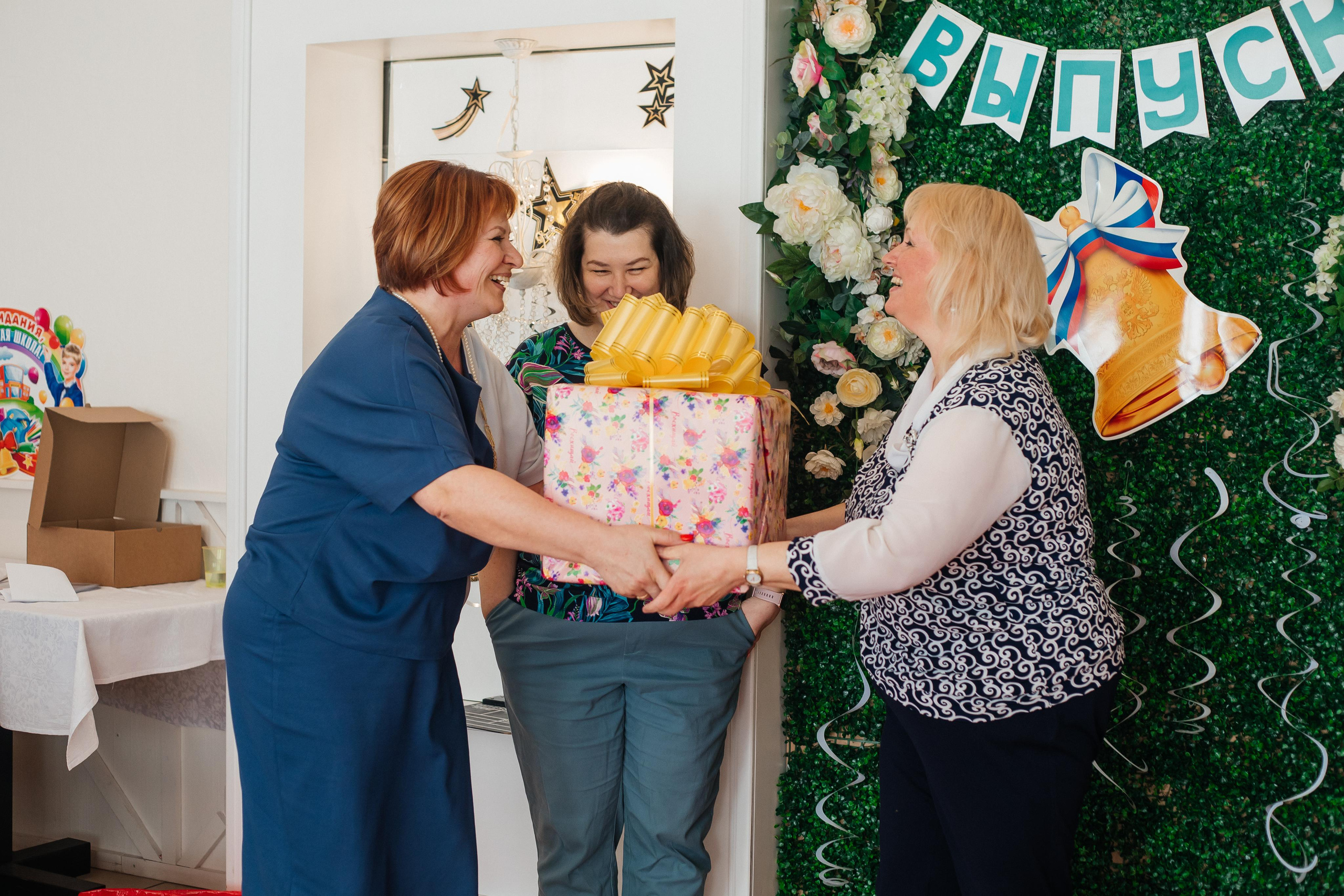 Выпускной 101 школа 4 класс. Семейный фотограф в Санкт-Петербурге Ева Маркова