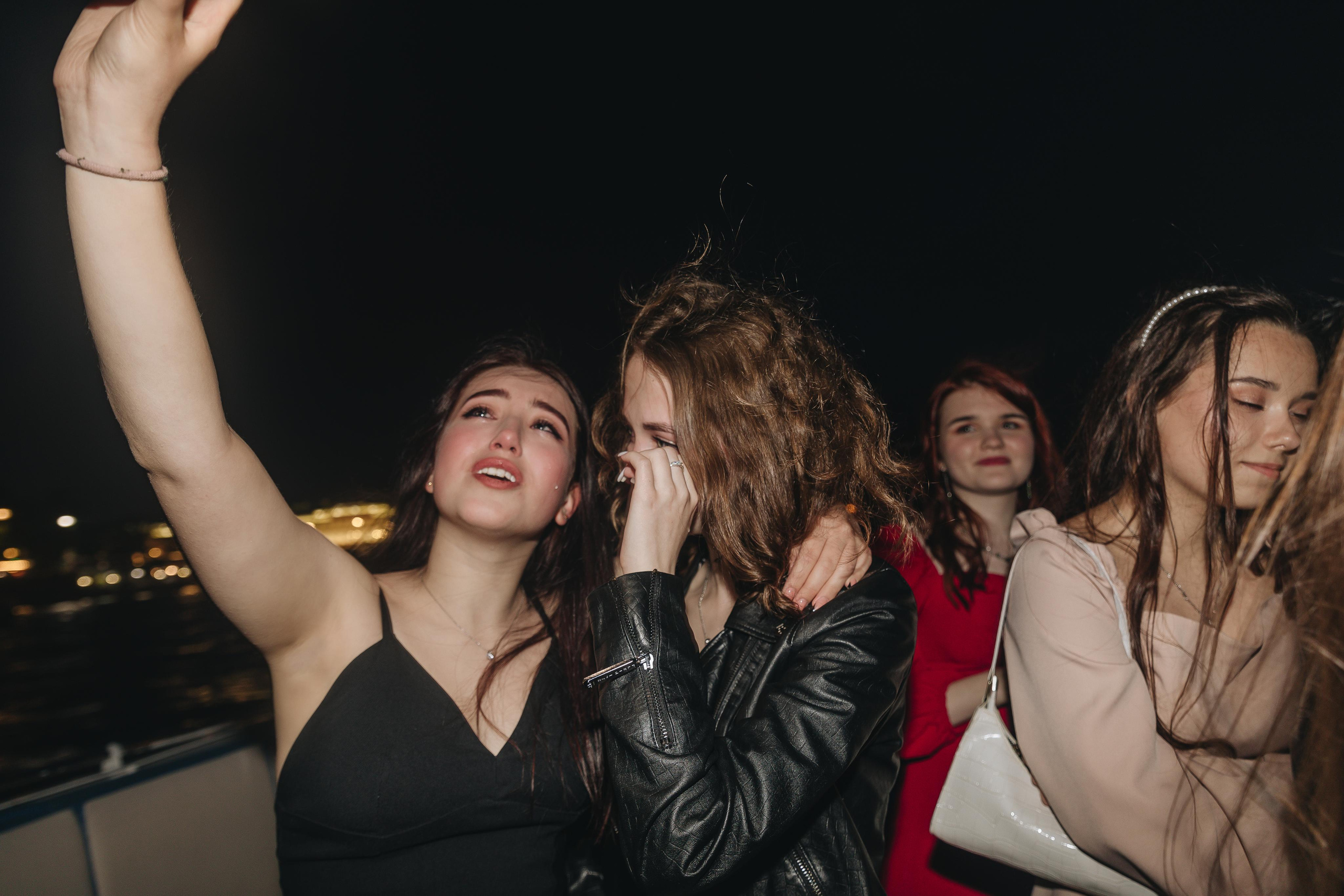 Выпускной на кораблике. Семейный фотограф в Санкт-Петербурге Ева Маркова